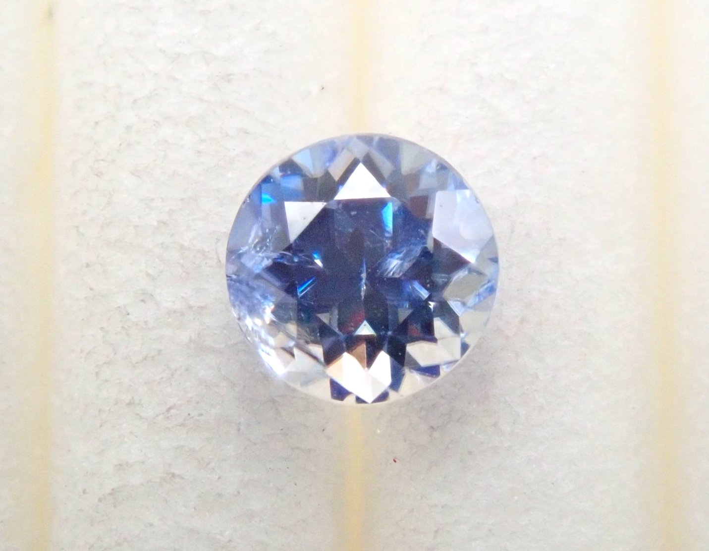 Benitoite 3.3mm/0.26ct loose