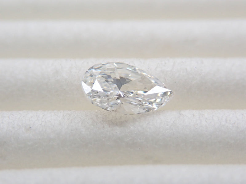 ダイヤモンド 0.303ctルース(F, SI2, ペアシェイプ) – カラッツSTORE