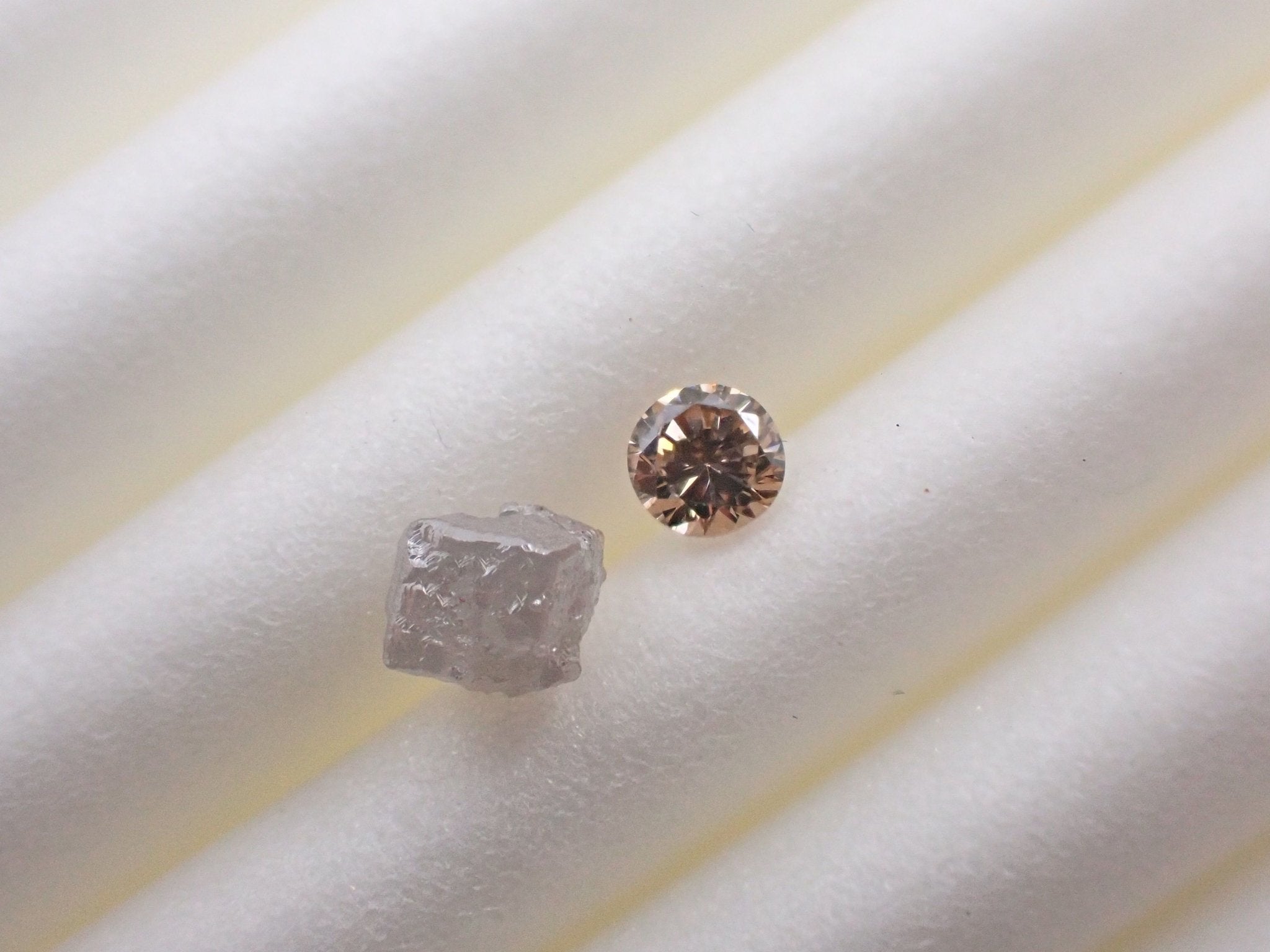 ダイヤモンド原石とルースセット 0.458ct - KARATZ STORE｜カラッツSTORE