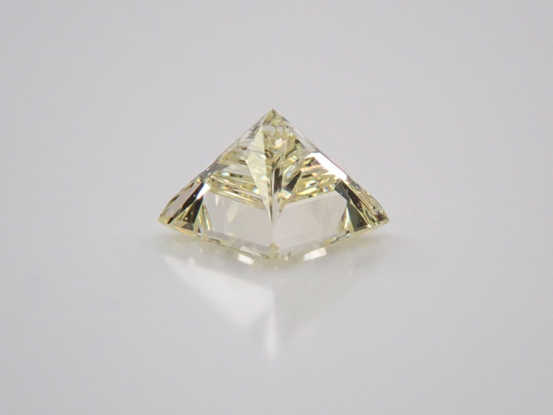 お得在庫イェローダイヤモンドルース/ F.I.O.YELLOW/ 0.315 ct. その他