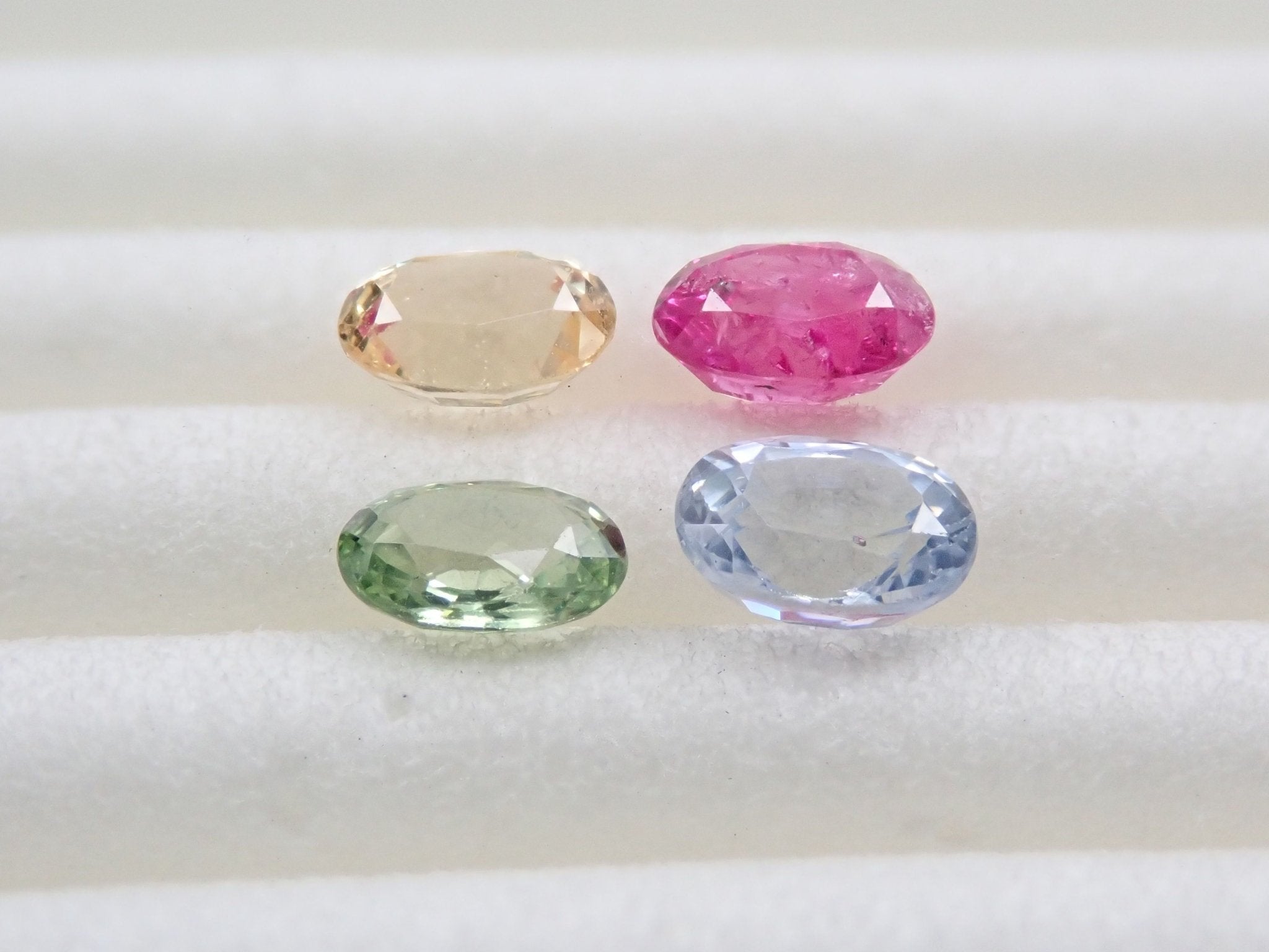 サファイア・ルビー 0.944ct 4石セット - KARATZ STORE｜カラッツSTORE