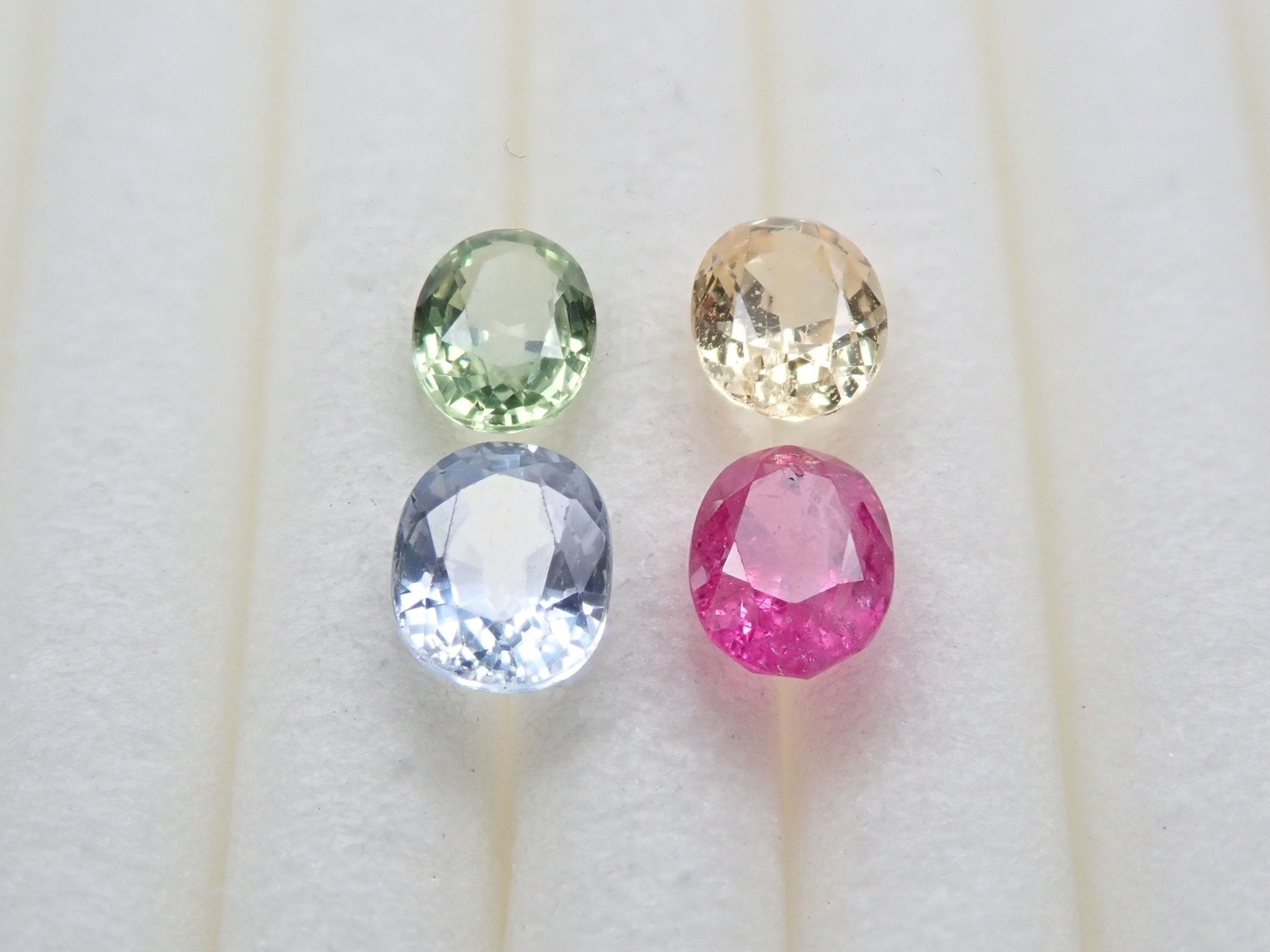 サファイア・ルビー 0.944ct 4石セット - KARATZ STORE｜カラッツSTORE