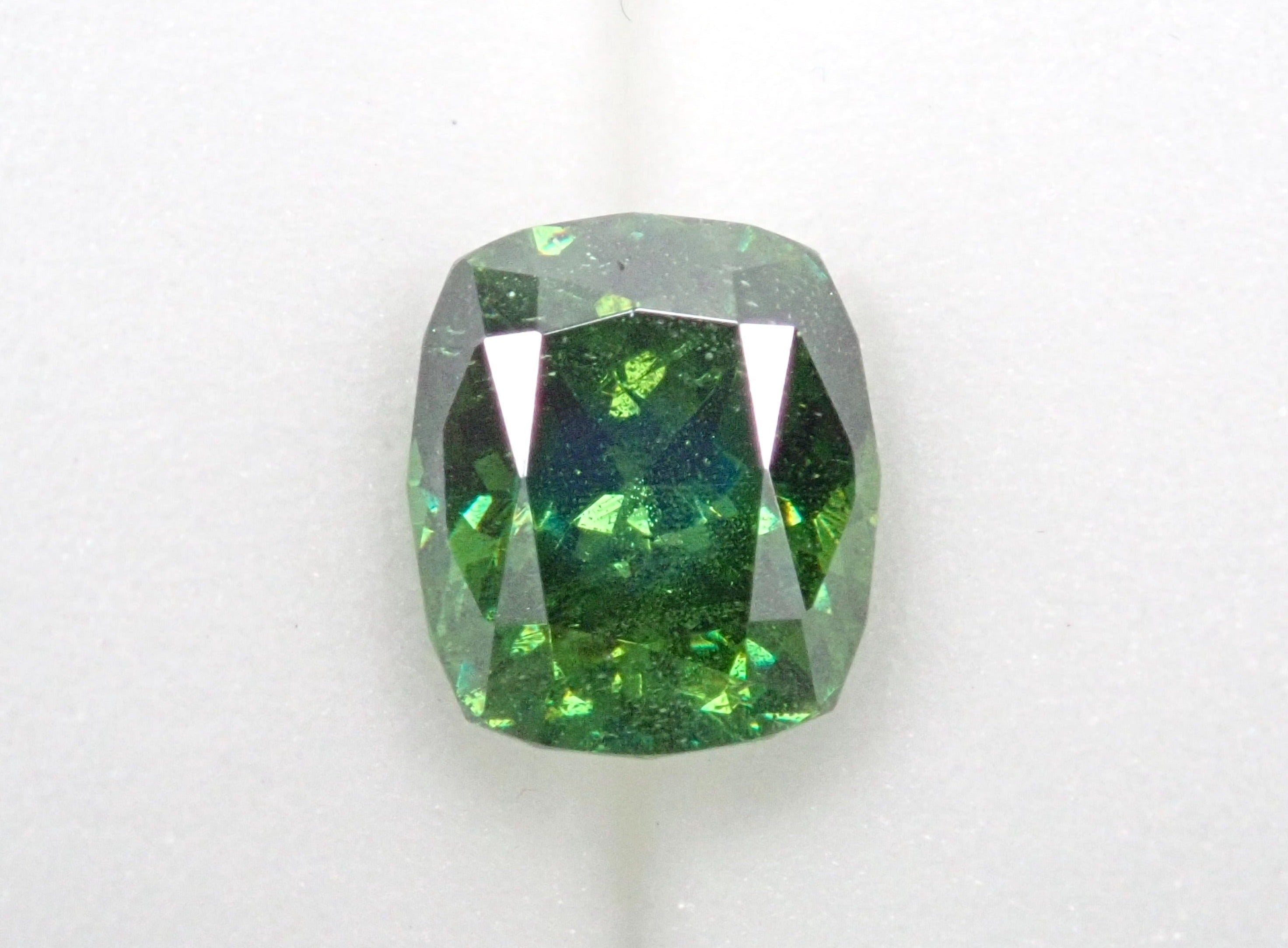 Bulgarian Green Sphalerite 1.343ct Ruth Japanese-German Edition