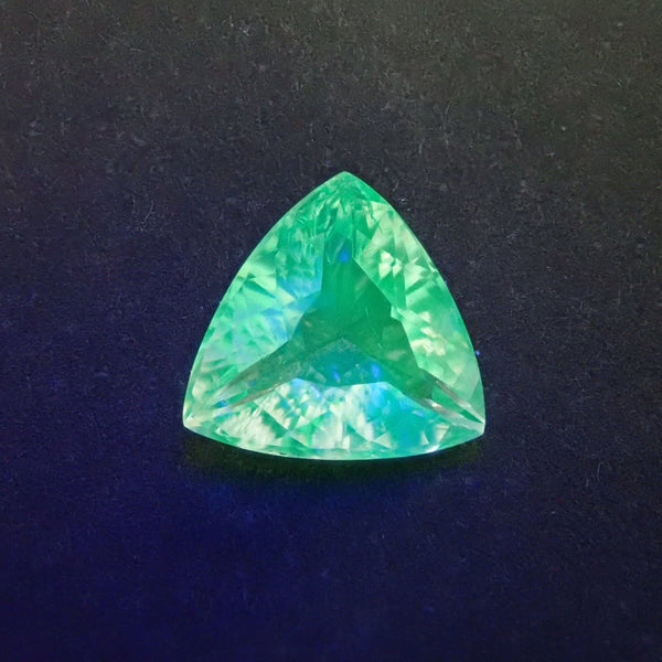 Hyalite Opal 1.077ct loose – カラッツSTORE