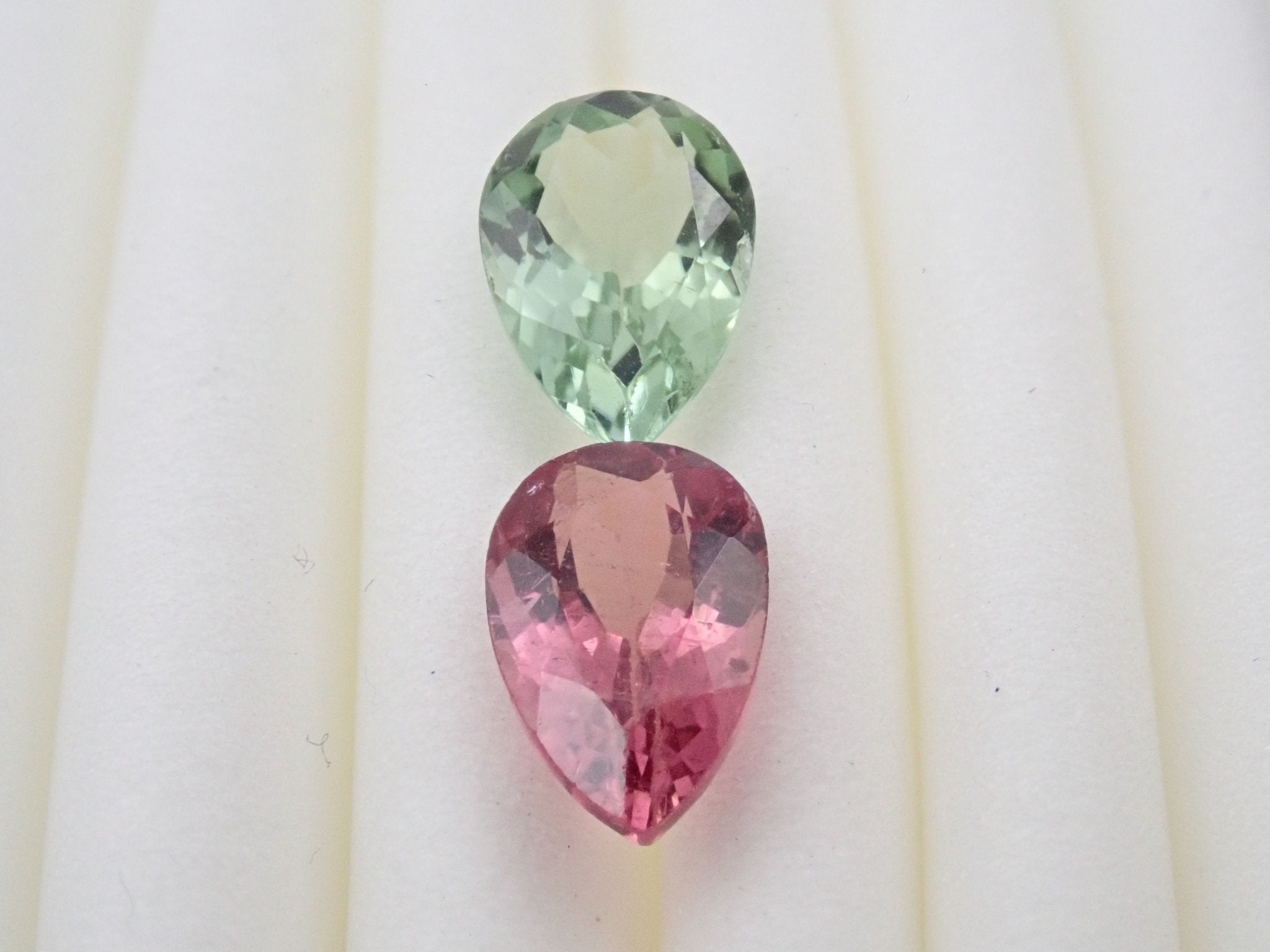 ピンクトルマリン 1.278ct ・ グリーントルマリン 1.259ct 2石セット - KARATZ STORE｜カラッツSTORE