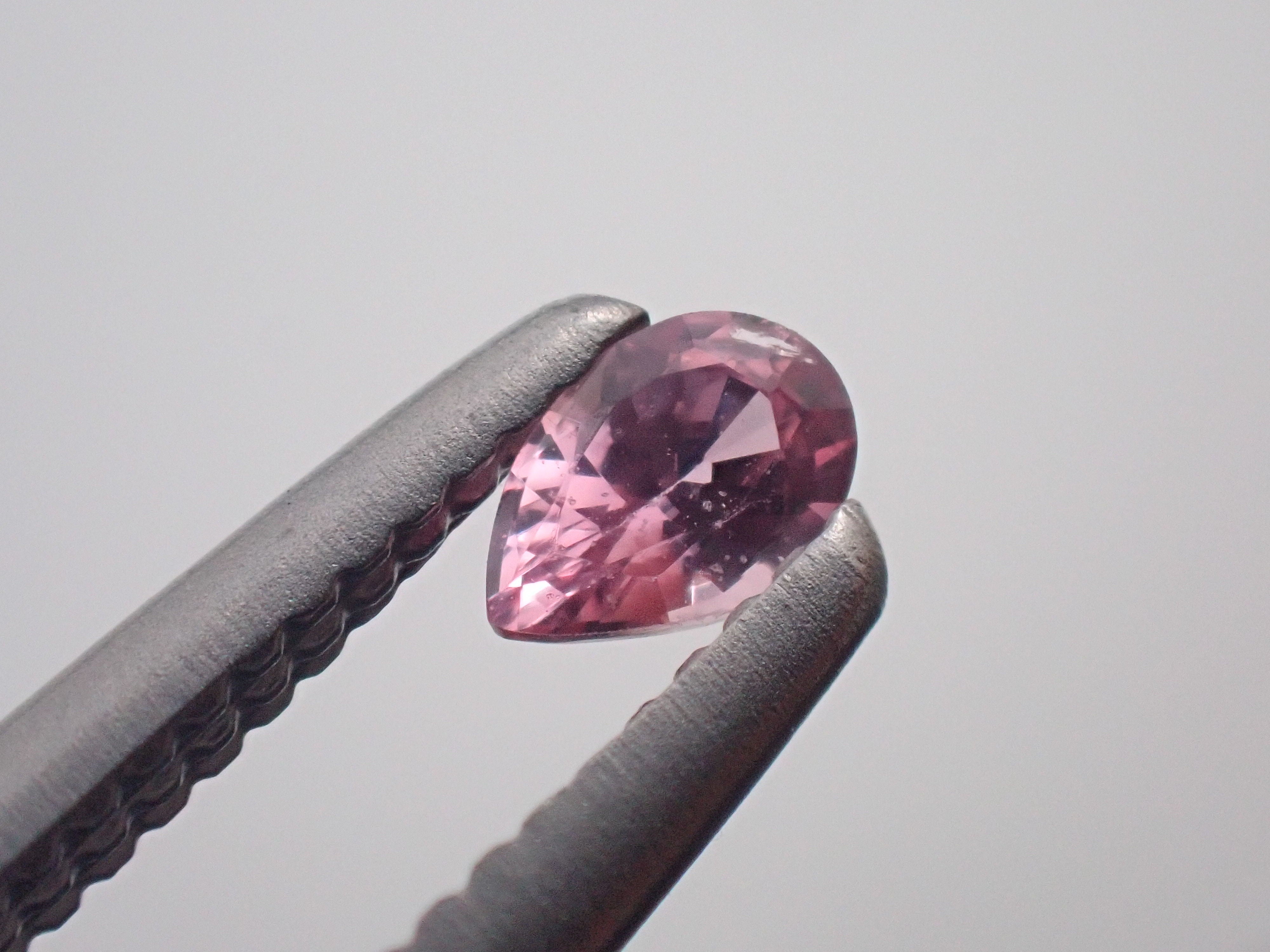 Padparadscha sapphire 0.072ct loose a with DGL