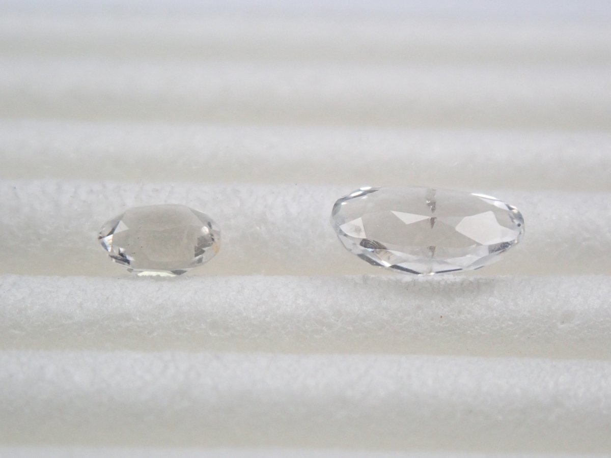 ハイアライトオパール2石セット 0.39ct - KARATZ STORE｜カラッツSTORE