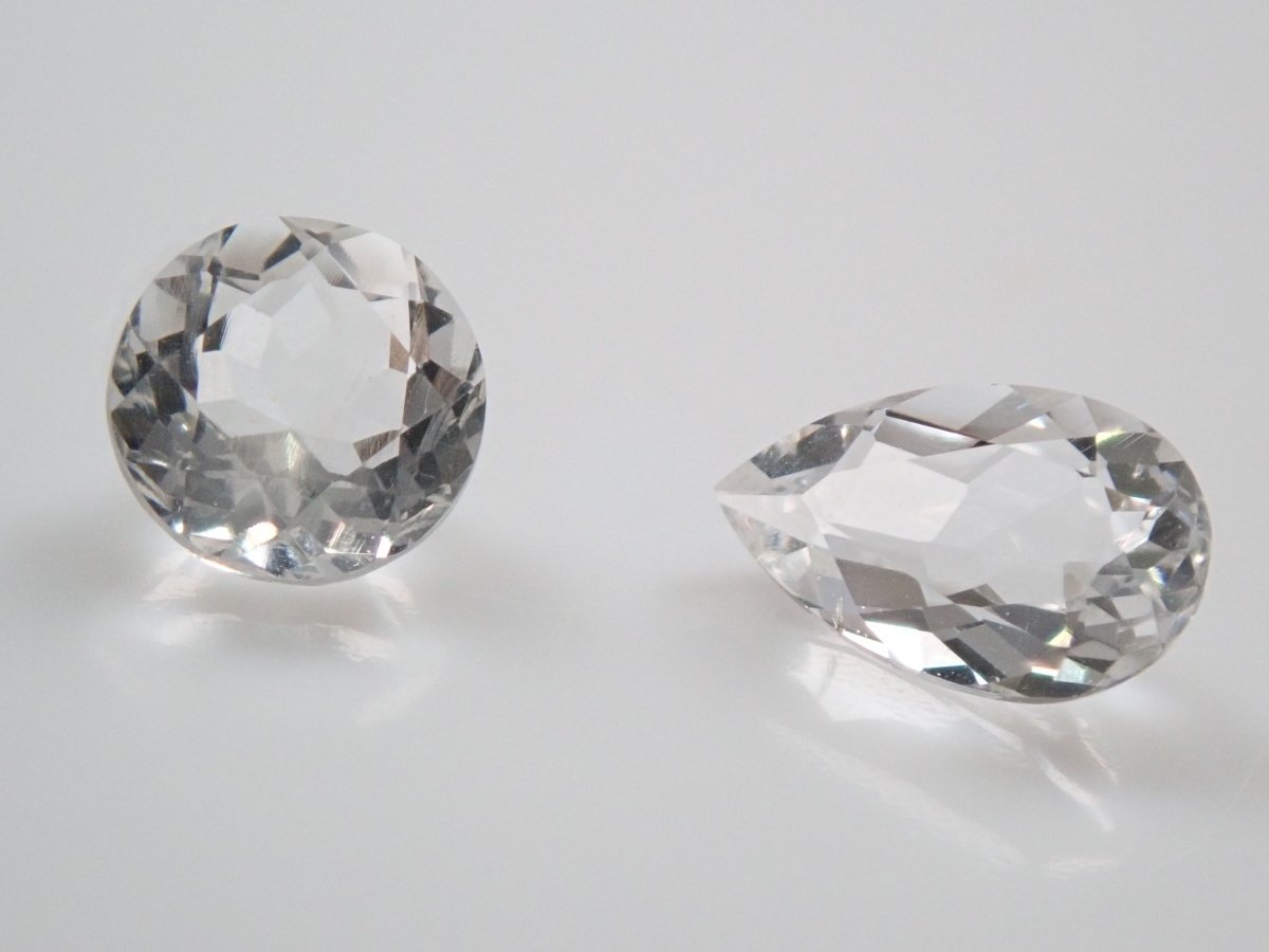 ハイアライトオパール2石セット 0.65ct - KARATZ STORE｜カラッツSTORE