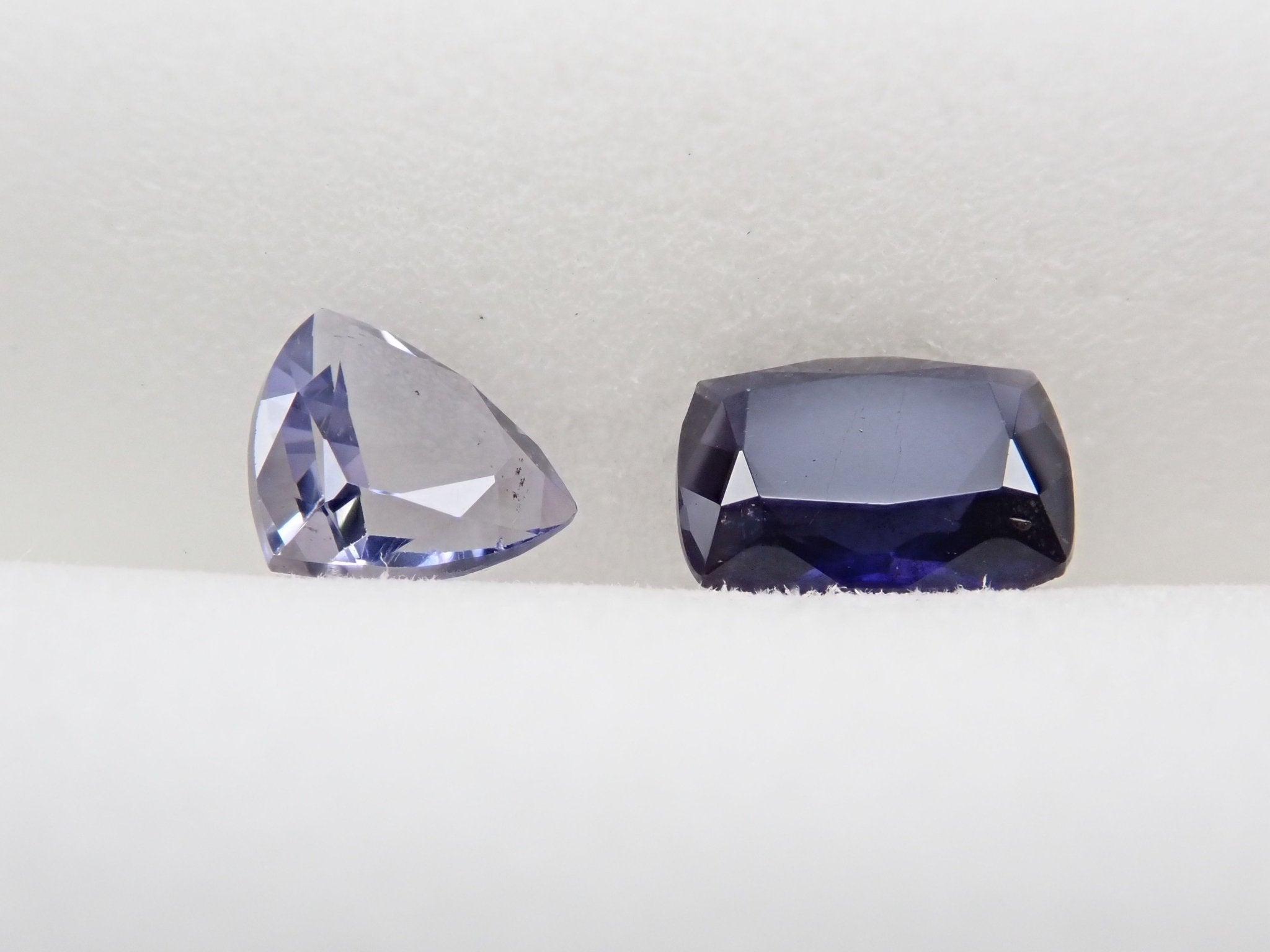 アイオライト2石セット 2.103ct - KARATZ STORE｜カラッツSTORE