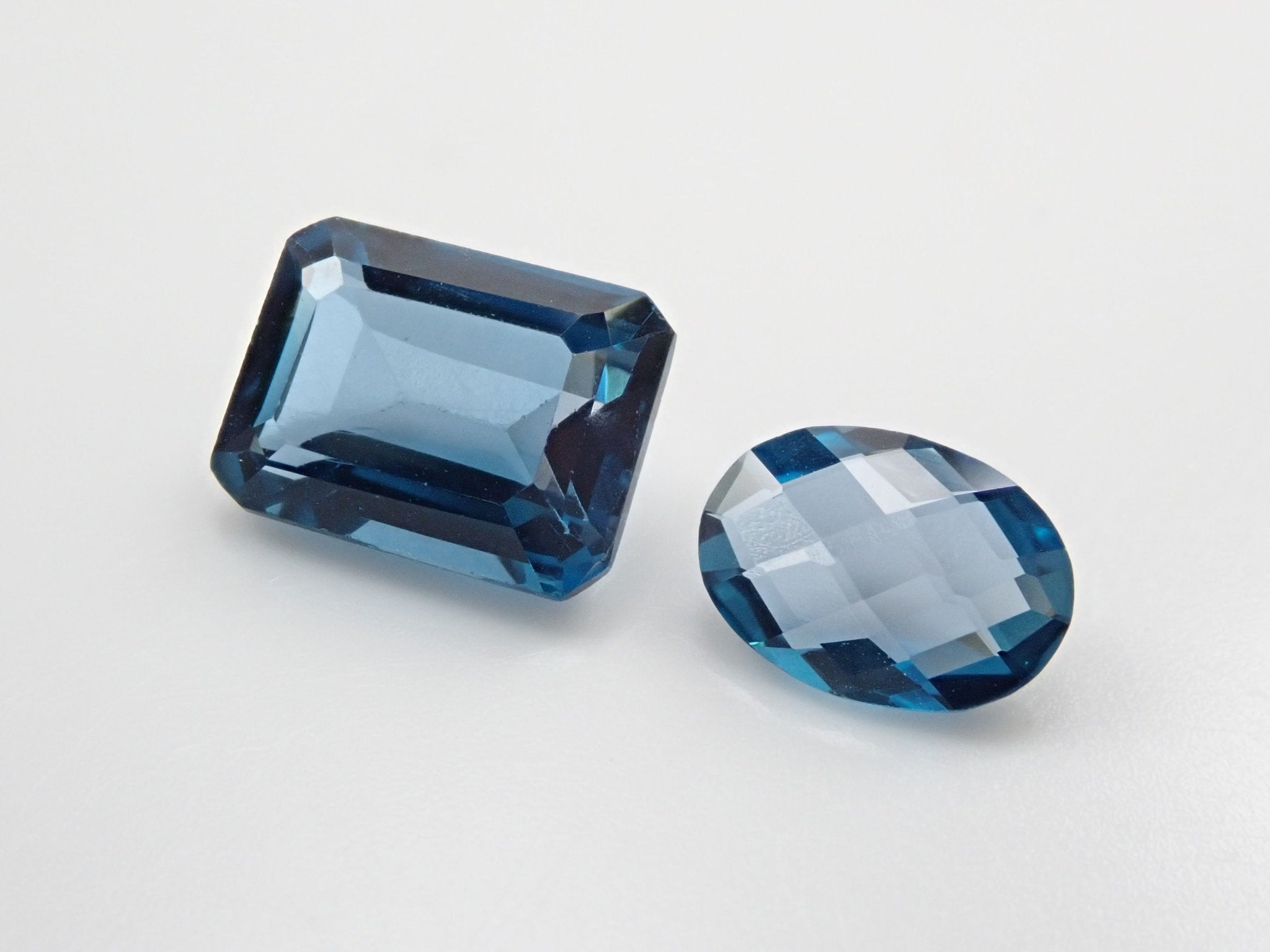 ロンドンブルートパーズ2石セット 2.635ct - KARATZ STORE｜カラッツSTORE