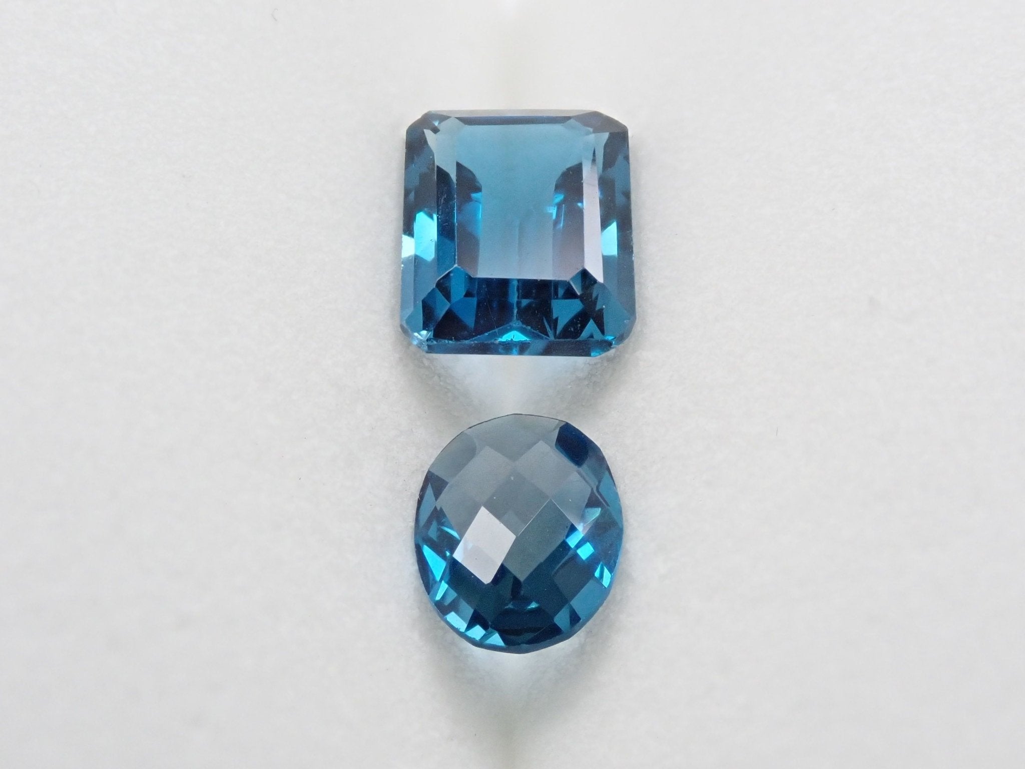 ロンドンブルートパーズ2石セット 2.635ct - KARATZ STORE｜カラッツSTORE