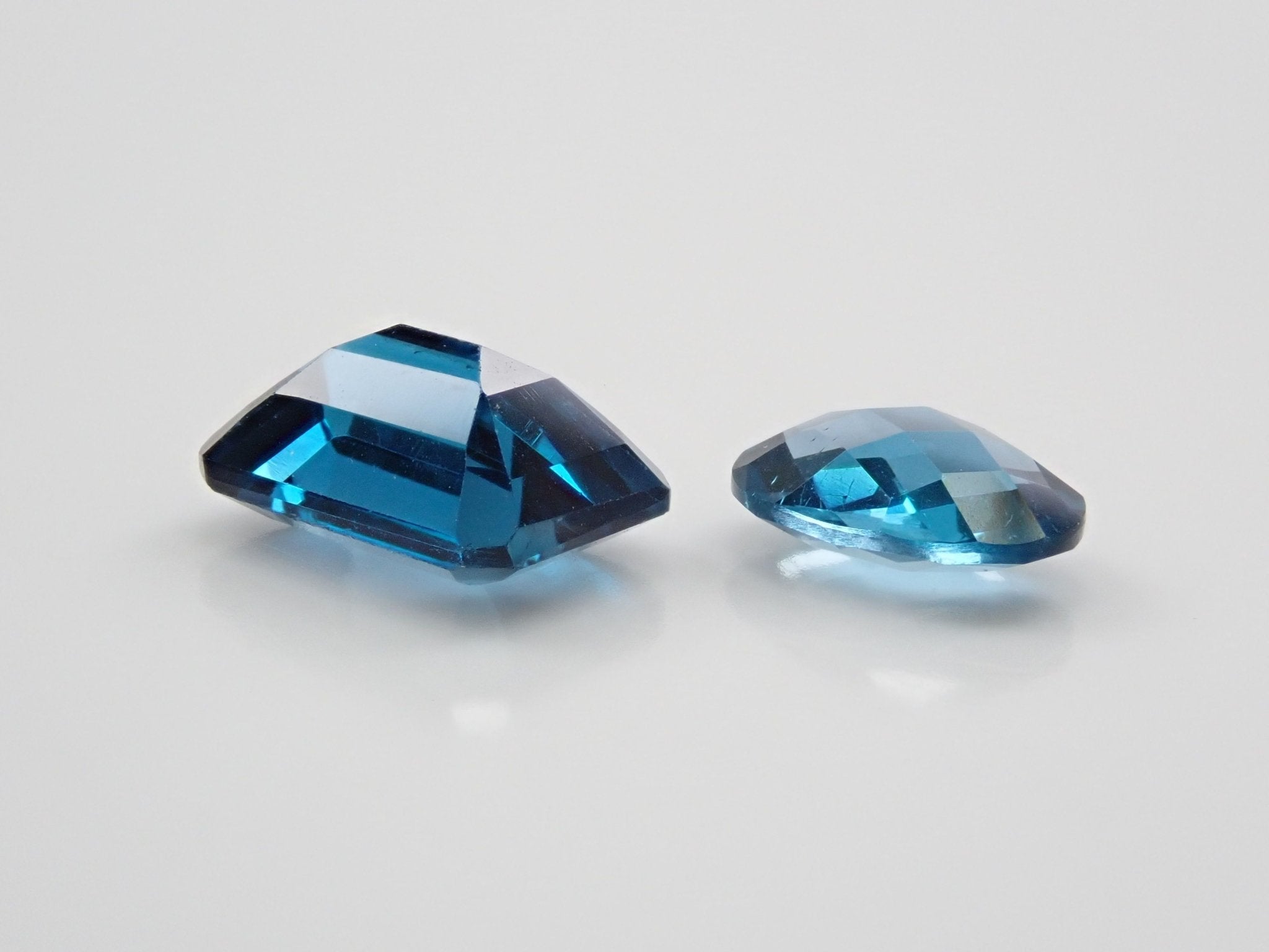 ロンドンブルートパーズ2石セット 2.838ct - KARATZ STORE｜カラッツSTORE