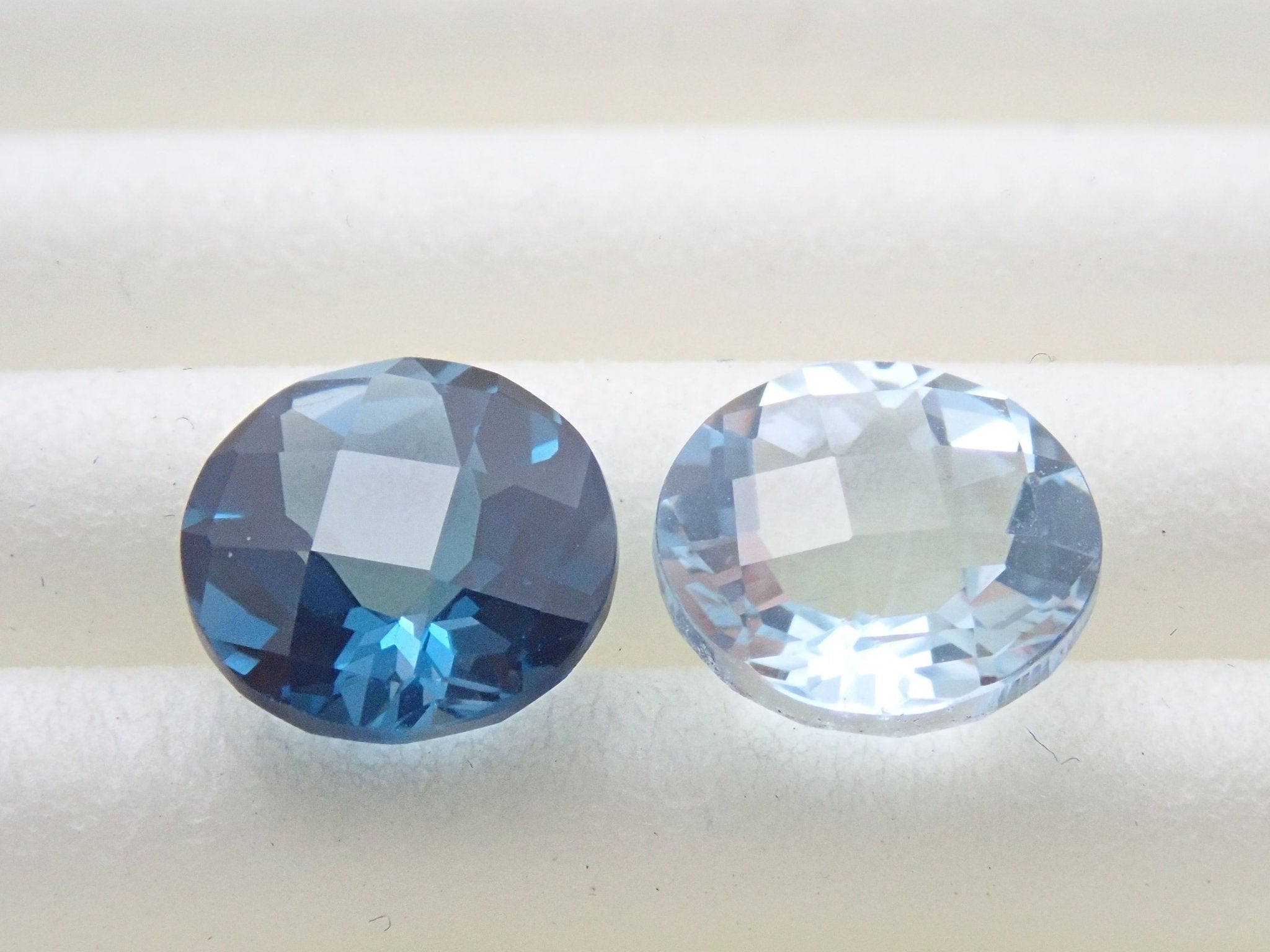 ロンドンブルートパーズ・スカイブルートパーズ2石セット 2.878ct - KARATZ STORE｜カラッツSTORE