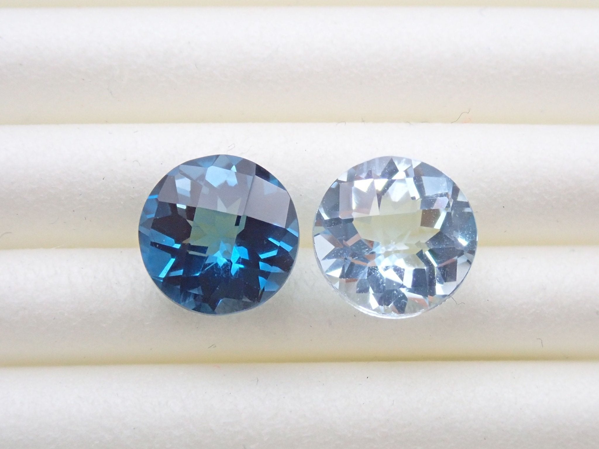 ロンドンブルートパーズ・スカイブルートパーズ2石セット 2.878ct - KARATZ STORE｜カラッツSTORE