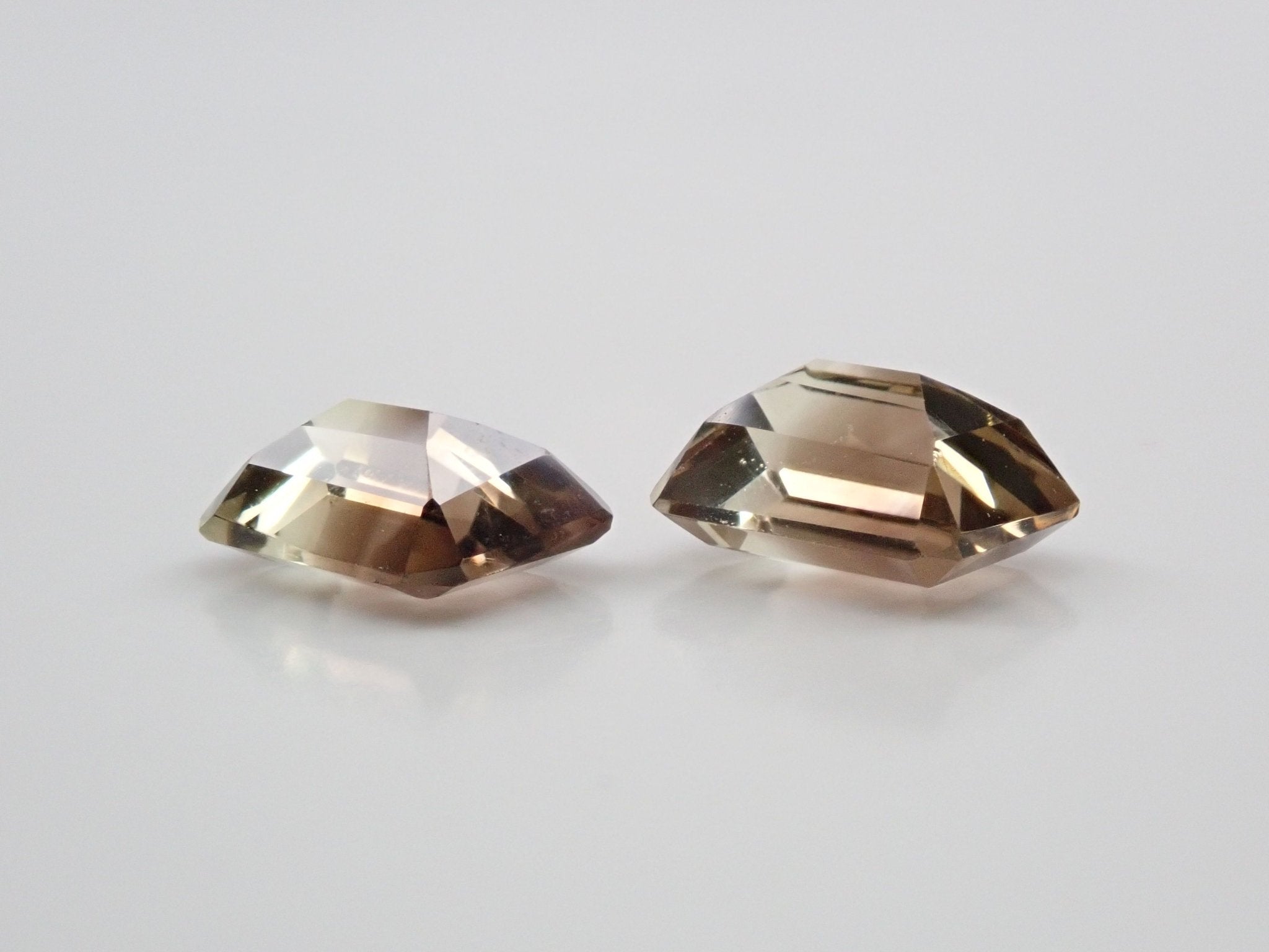 バイカラースモーキークォーツ2石セット 4.084ct - KARATZ STORE｜カラッツSTORE