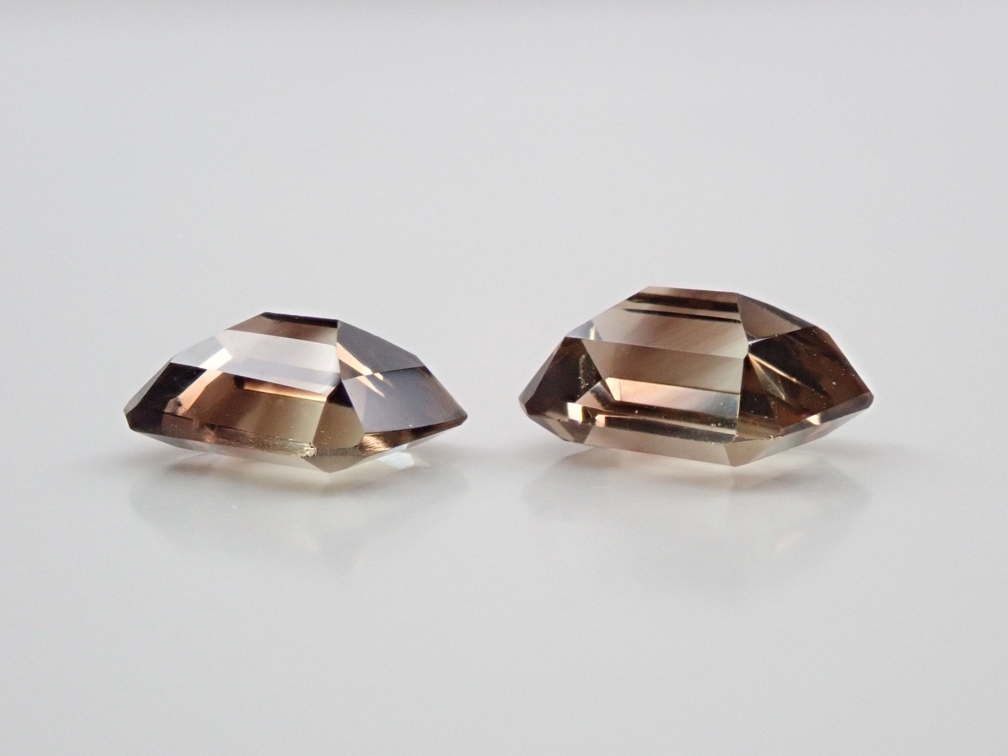 バイカラースモーキークォーツ2石セット 4.084ct - KARATZ STORE｜カラッツSTORE