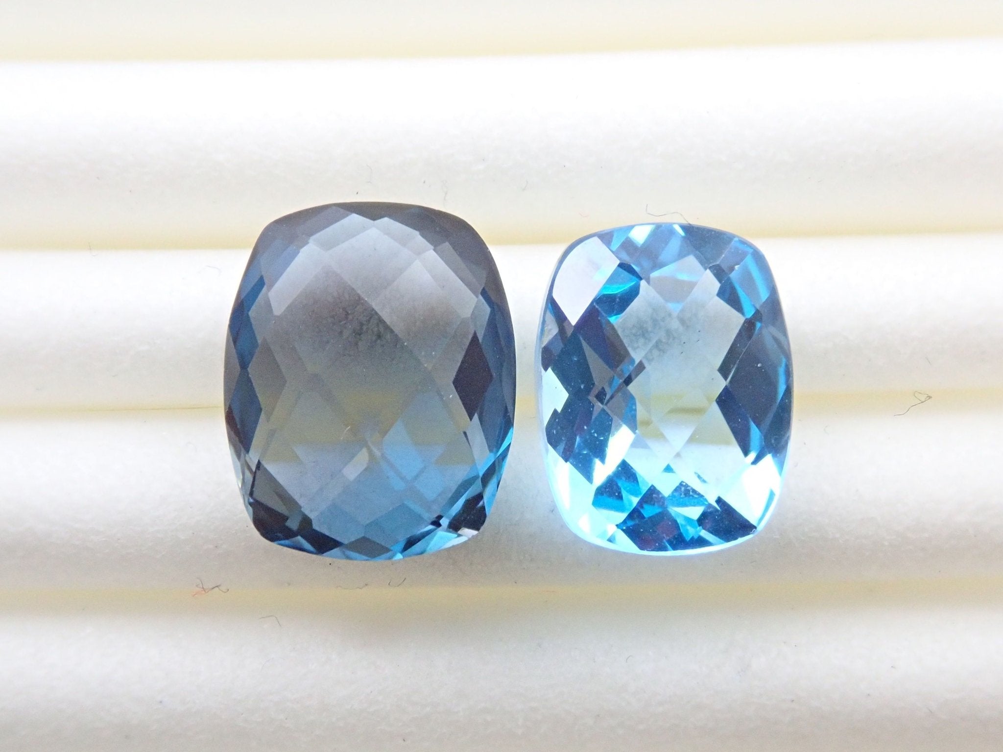 スカイブルートパーズ・ロンドンブルートパーズ2石セット 5.644ct - KARATZ STORE｜カラッツSTORE