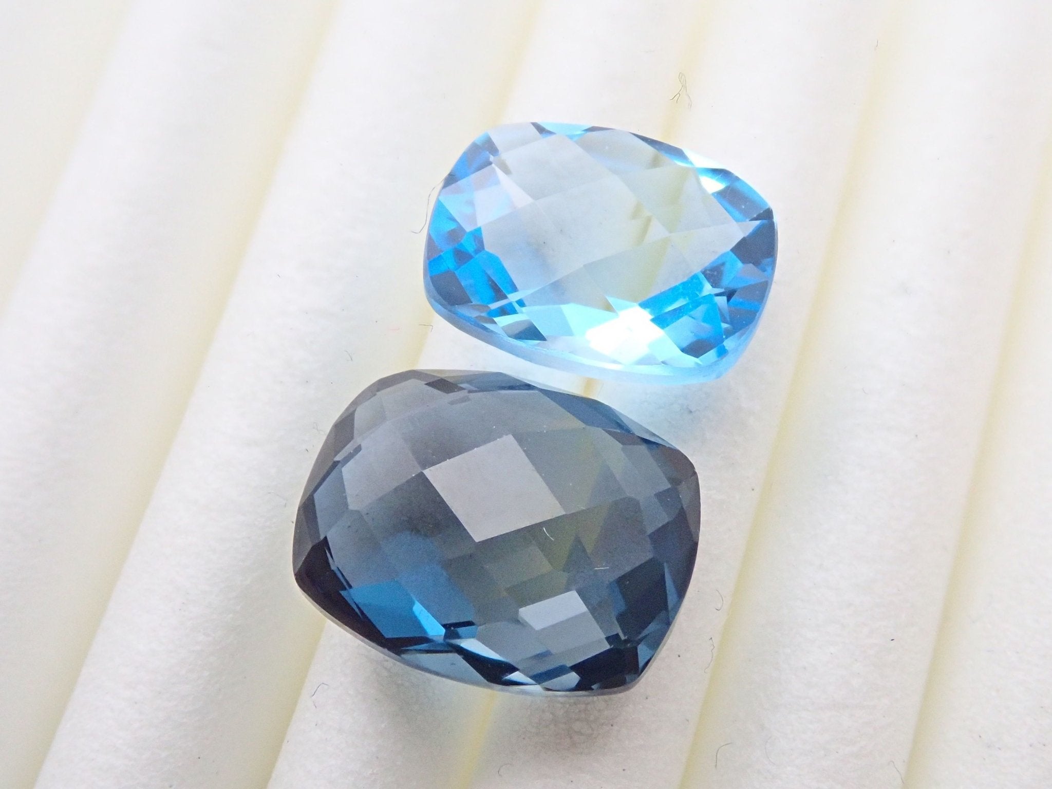 スカイブルートパーズ・ロンドンブルートパーズ2石セット 5.644ct - KARATZ STORE｜カラッツSTORE