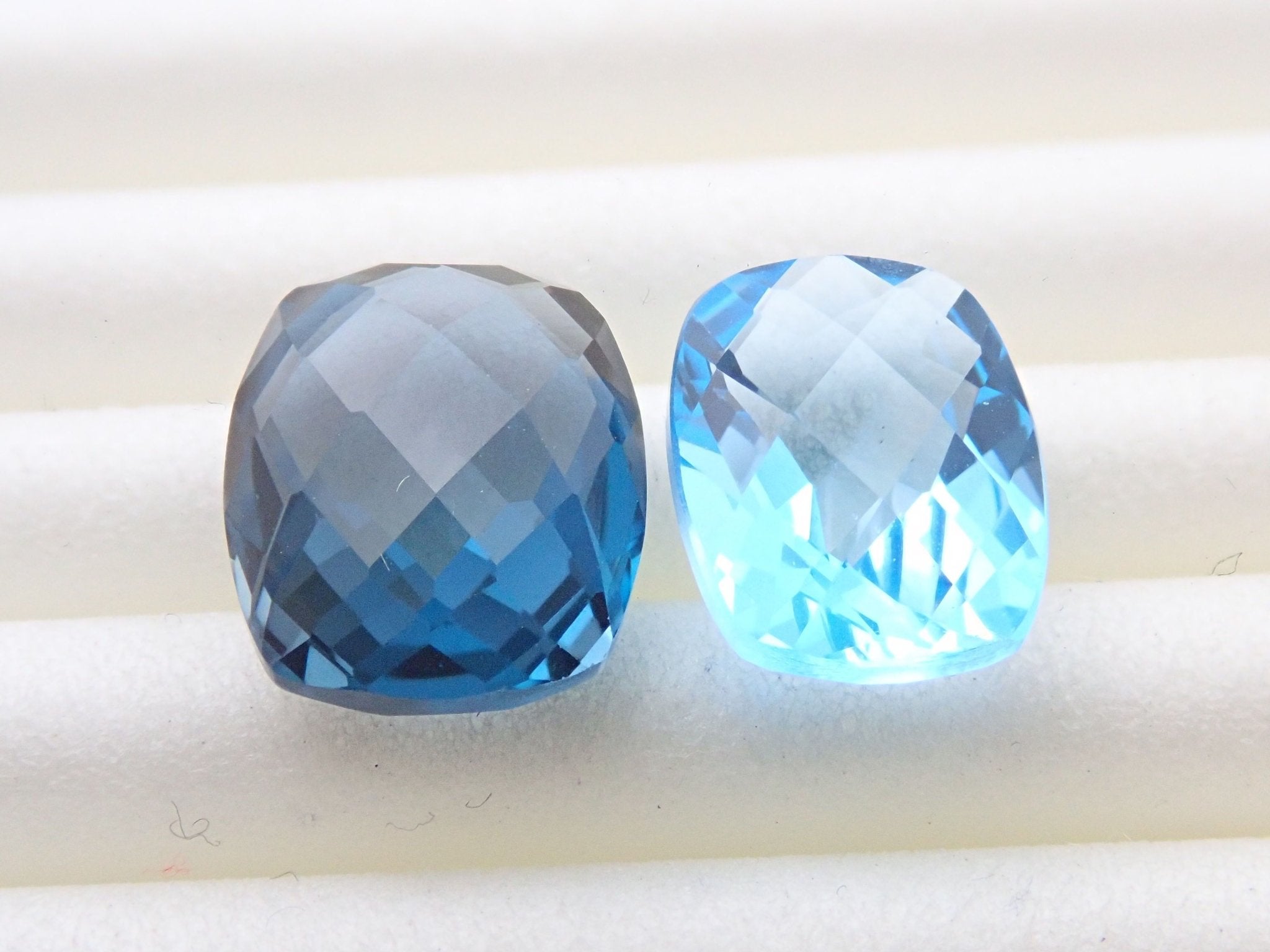 スカイブルートパーズ・ロンドンブルートパーズ2石セット 5.644ct - KARATZ STORE｜カラッツSTORE