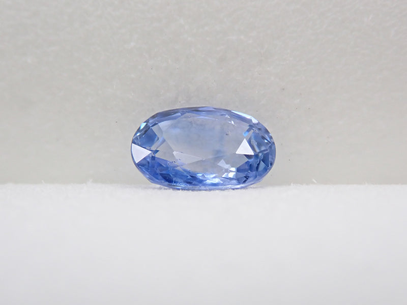 Sapphire (UV type) 0.699ct loose