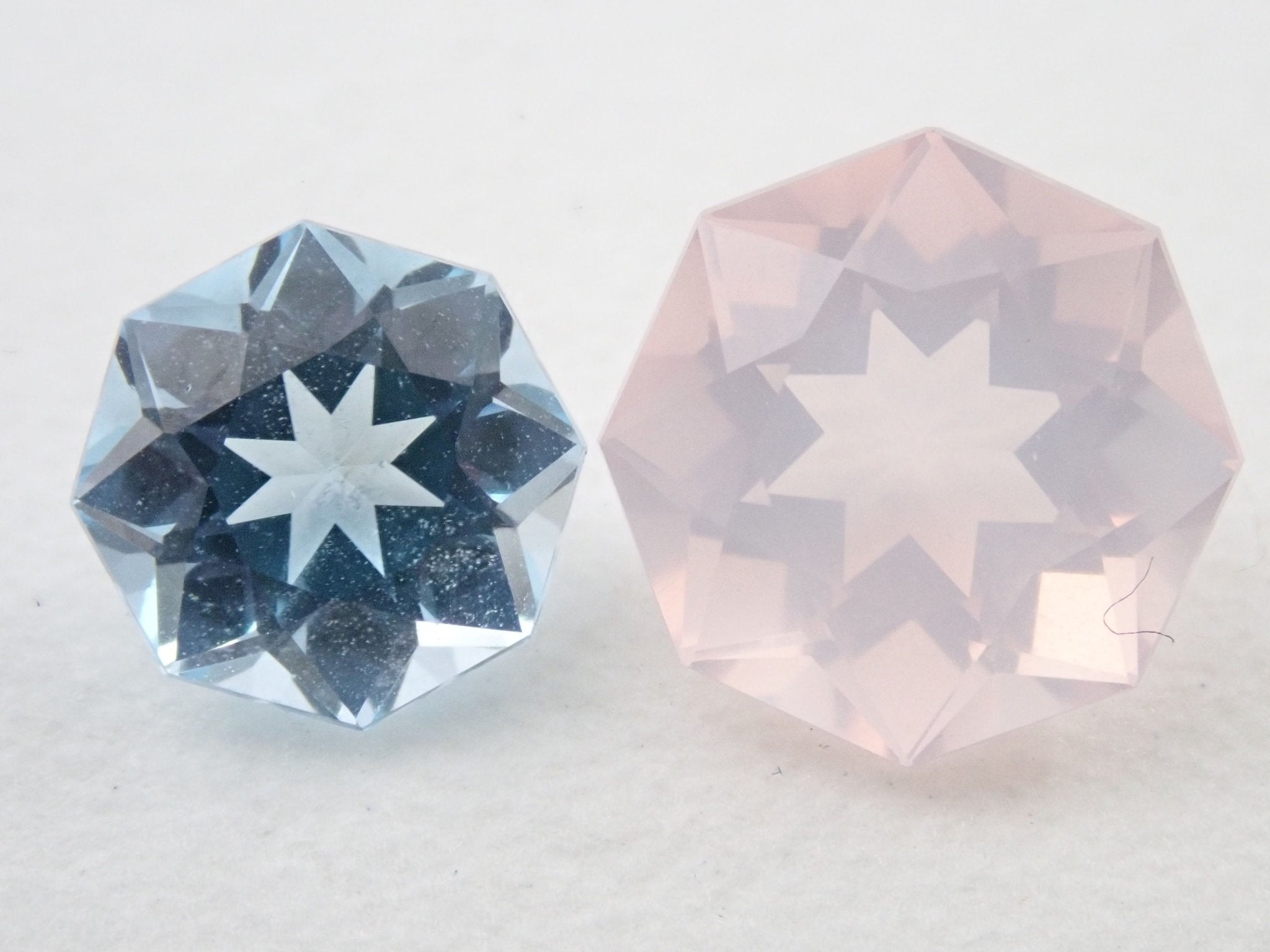 ローズクォーツ 2.558ct・ブルートパーズ 1.826ct 2石セット - KARATZ STORE｜カラッツSTORE