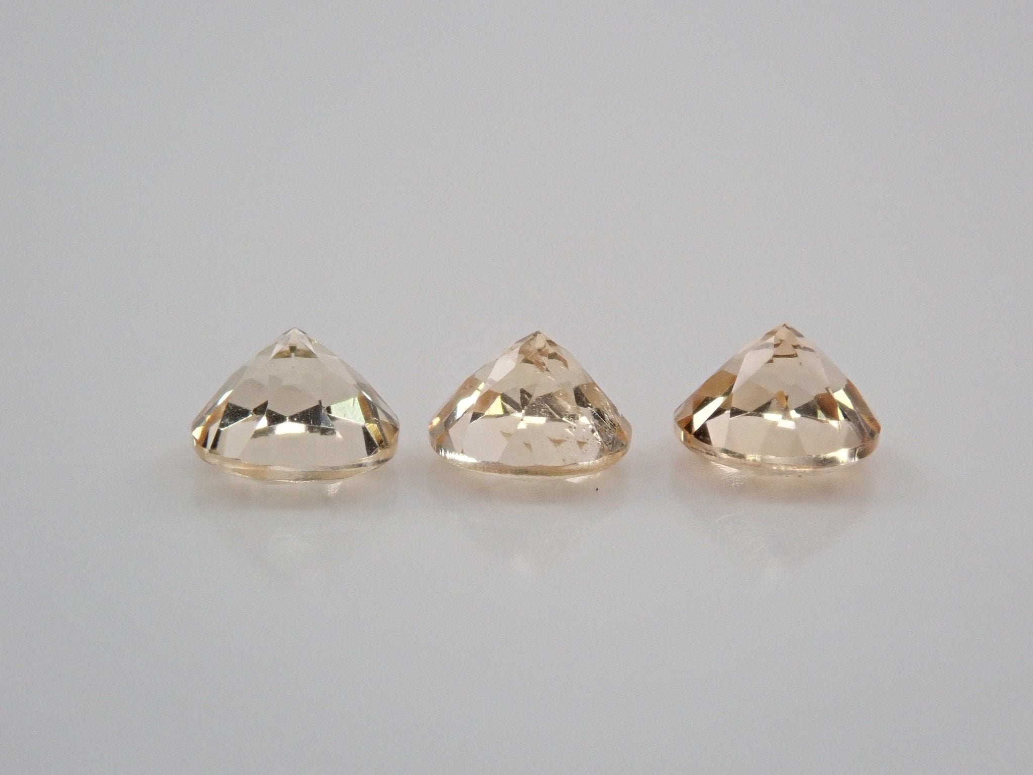 インペリアルトパーズ 3石セット 0.625ct - KARATZ STORE｜カラッツSTORE