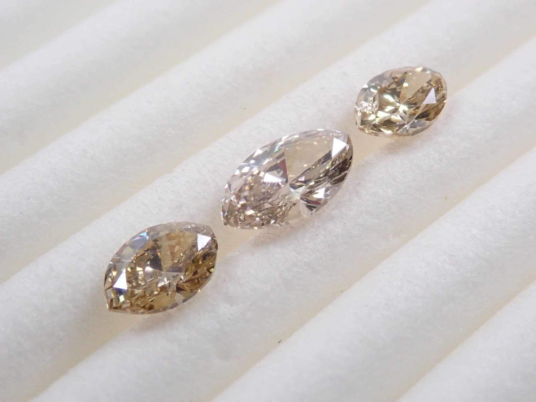 ダイヤモンド3石セット 0.707ct - KARATZ STORE｜カラッツSTORE