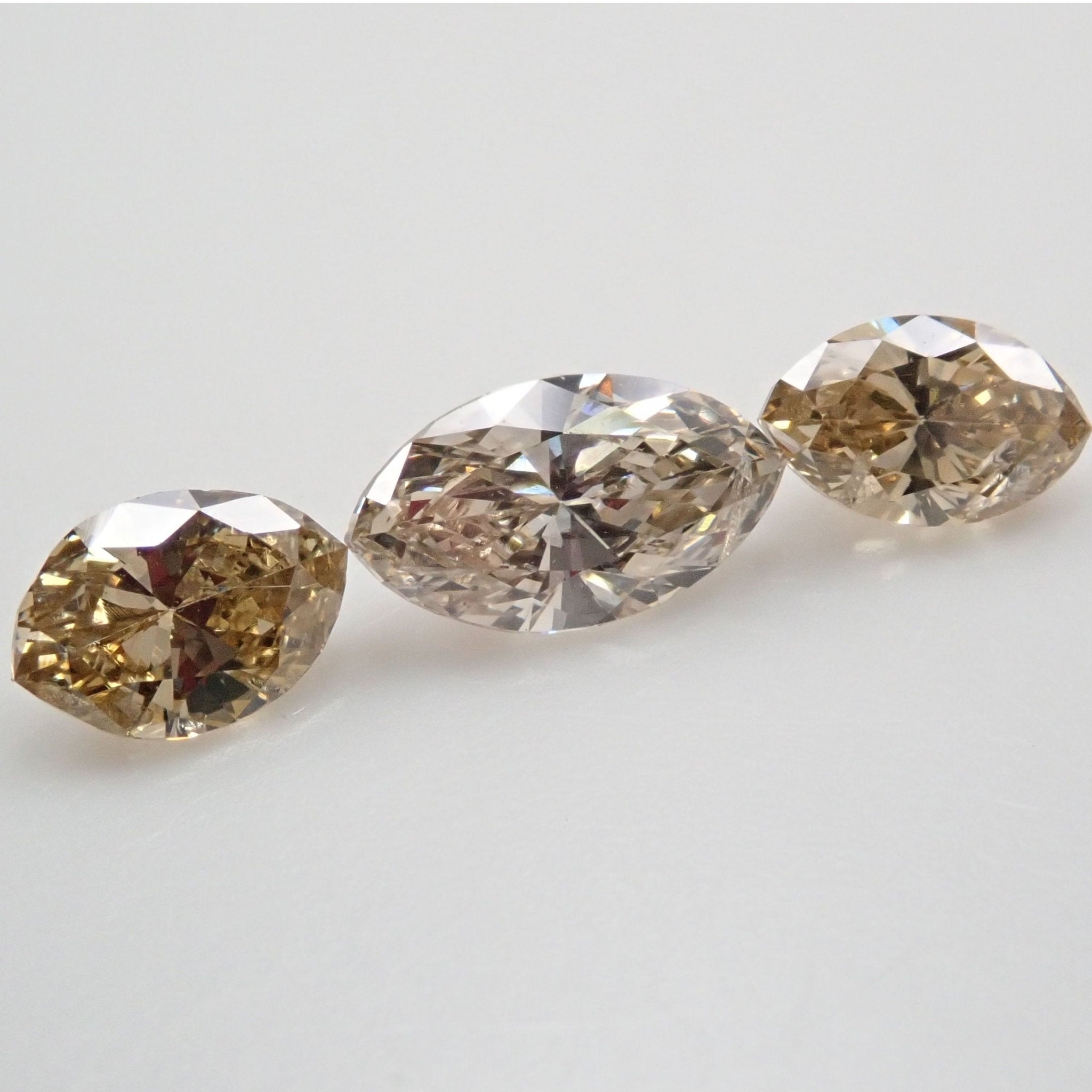 ダイヤモンド3石セット 0.707ct - KARATZ STORE｜カラッツSTORE