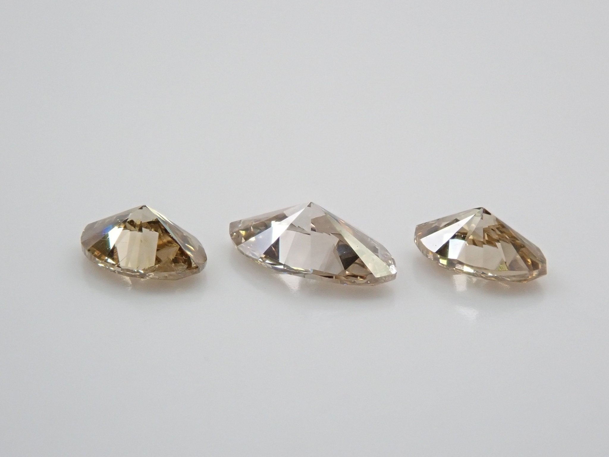 ダイヤモンド3石セット 0.707ct - KARATZ STORE｜カラッツSTORE