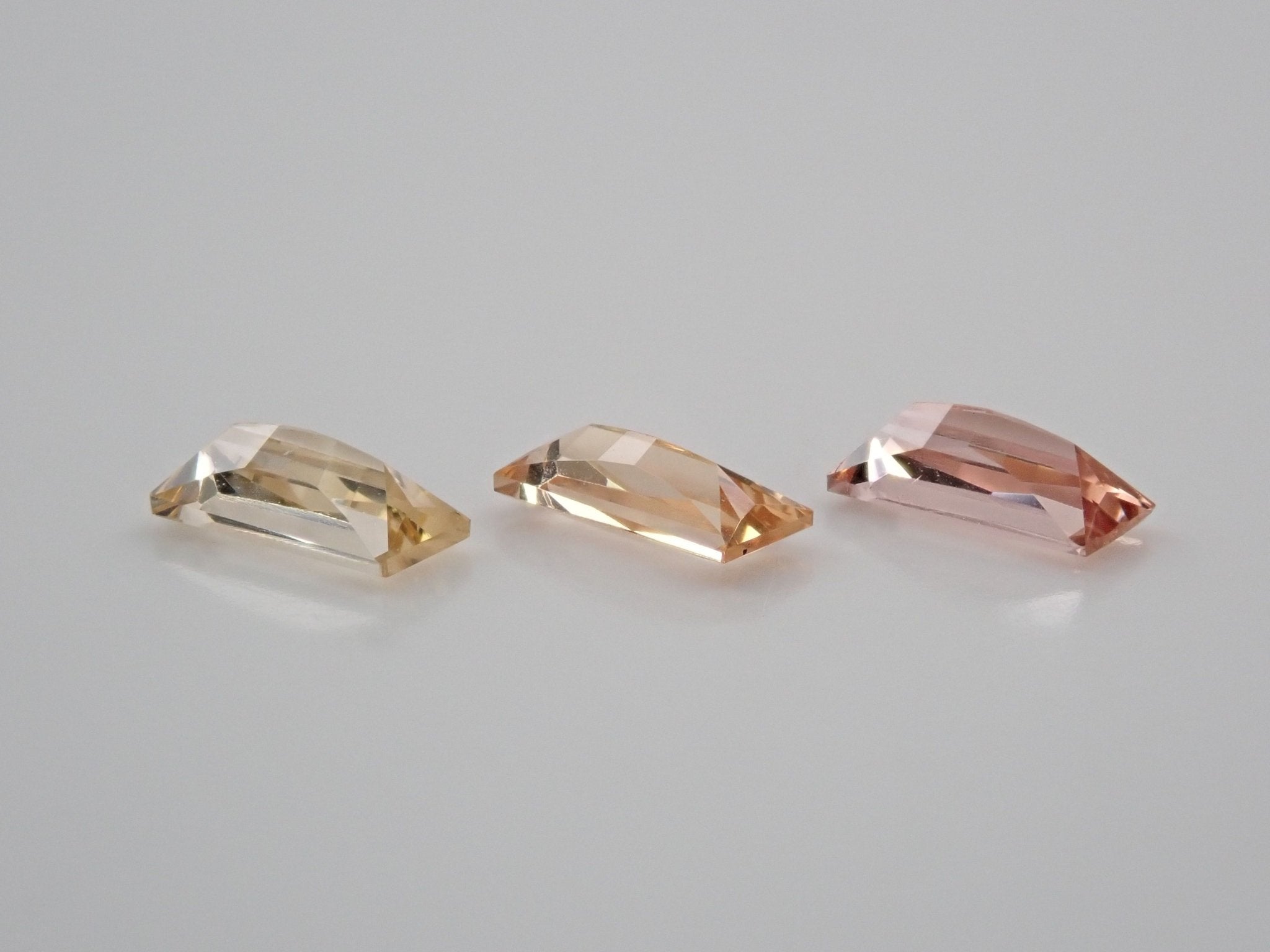 インペリアルトパーズ3色セット 0.805ct - KARATZ STORE｜カラッツSTORE