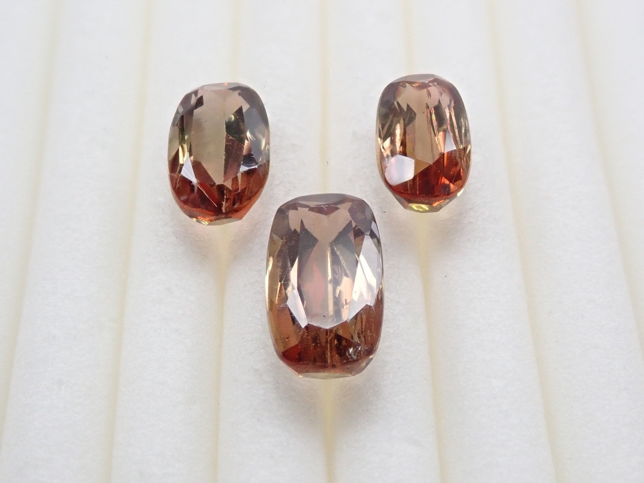 アンダリュサイト3石セット 2.954ct - KARATZ STORE｜カラッツSTORE