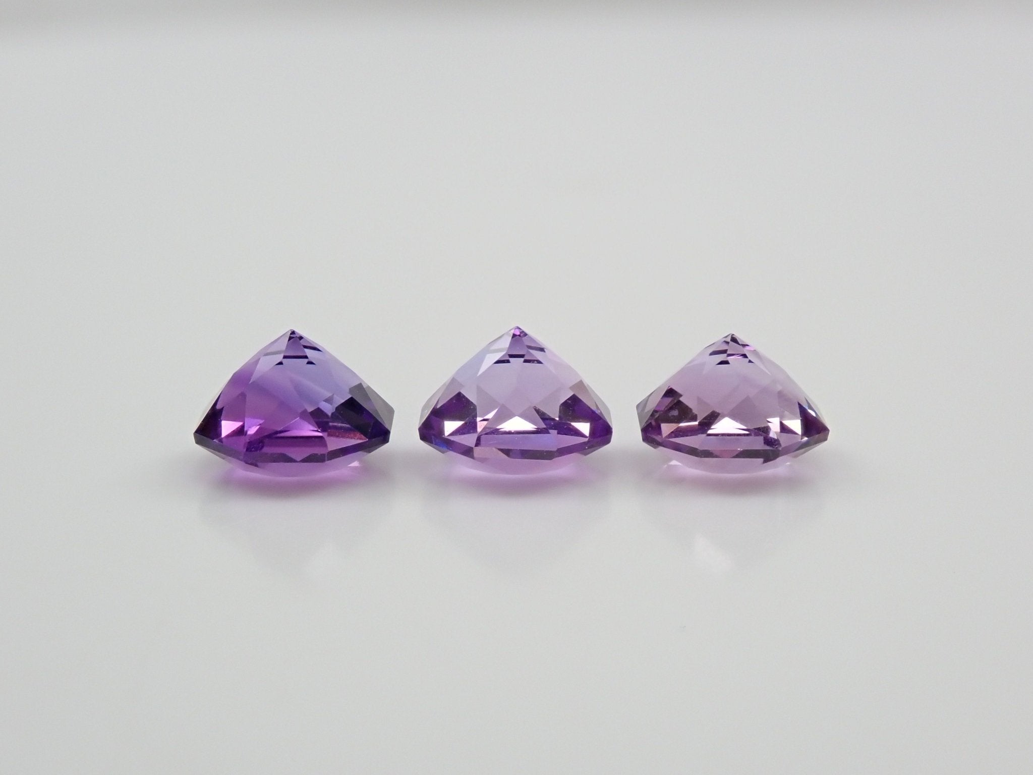 アメジスト グラデーション3石セット4.467ct - KARATZ STORE｜カラッツSTORE