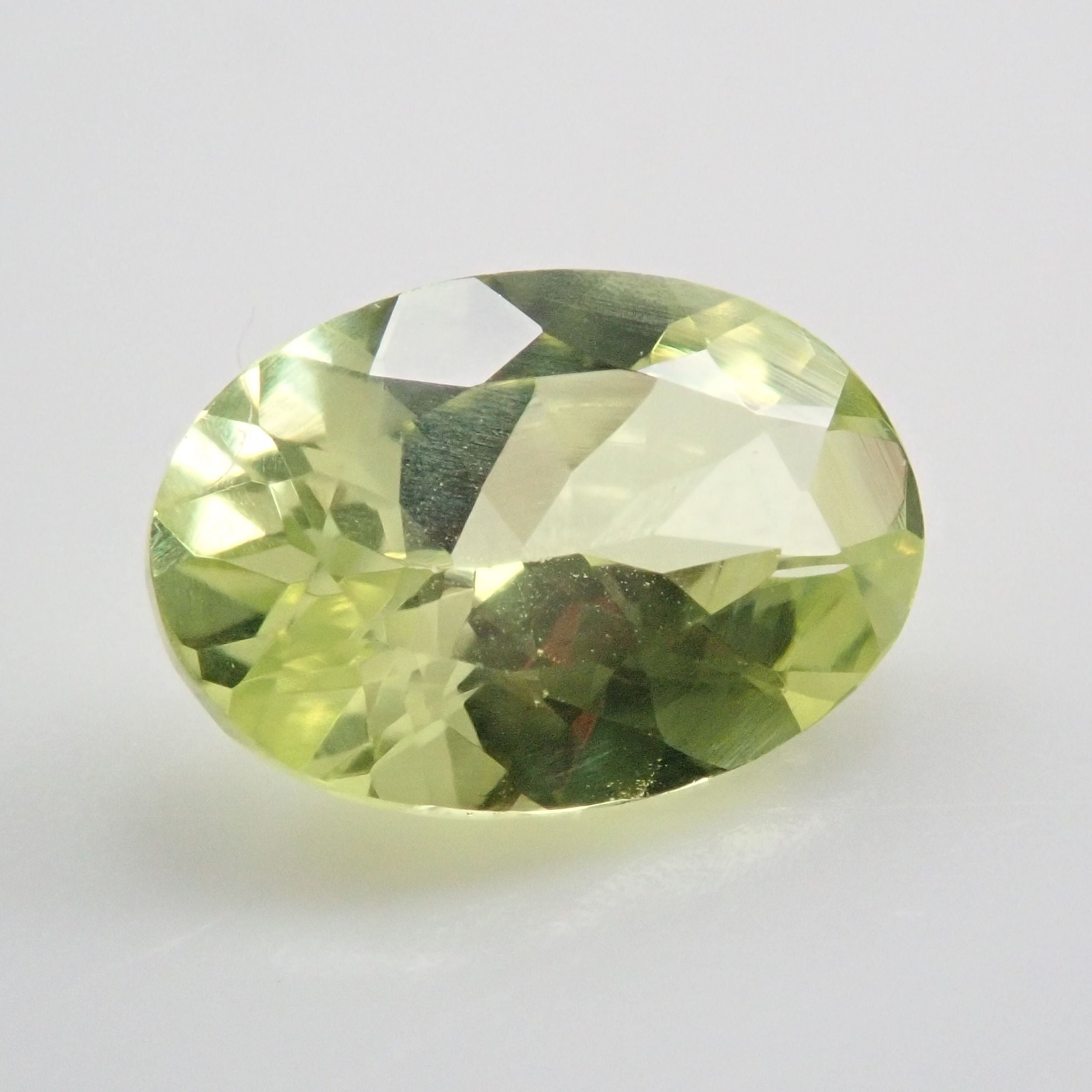 Parrot chrysoberyl 0.482ct loose