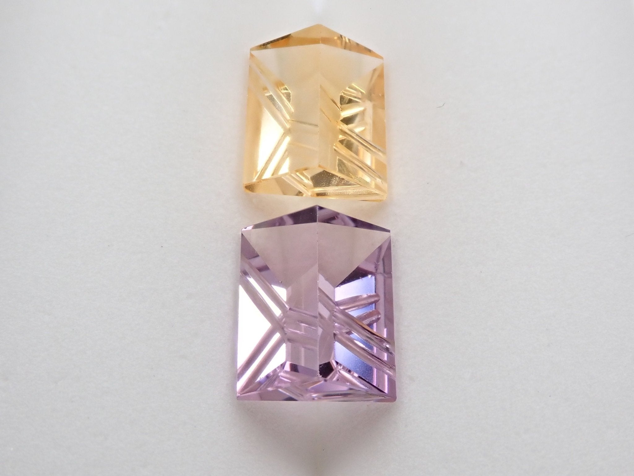 アメジスト 3.98ct・シトリン 4.08ctルース - KARATZ STORE｜カラッツSTORE