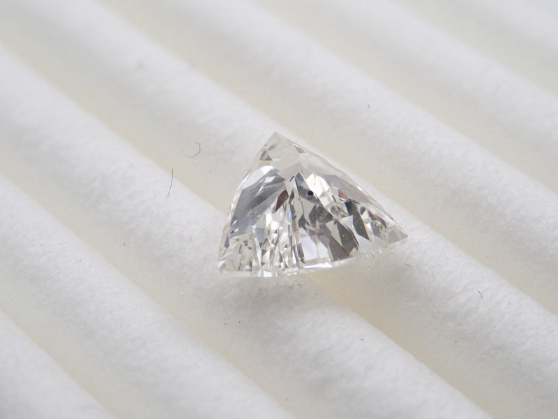 Diamond 0.720ct loose (I, SI2, trilliant cut)