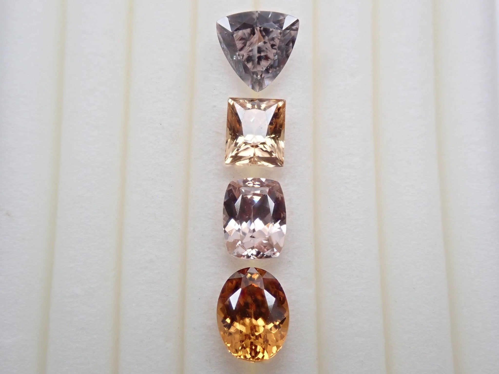 ジルコン4石セット 2.884ct - KARATZ STORE｜カラッツSTORE