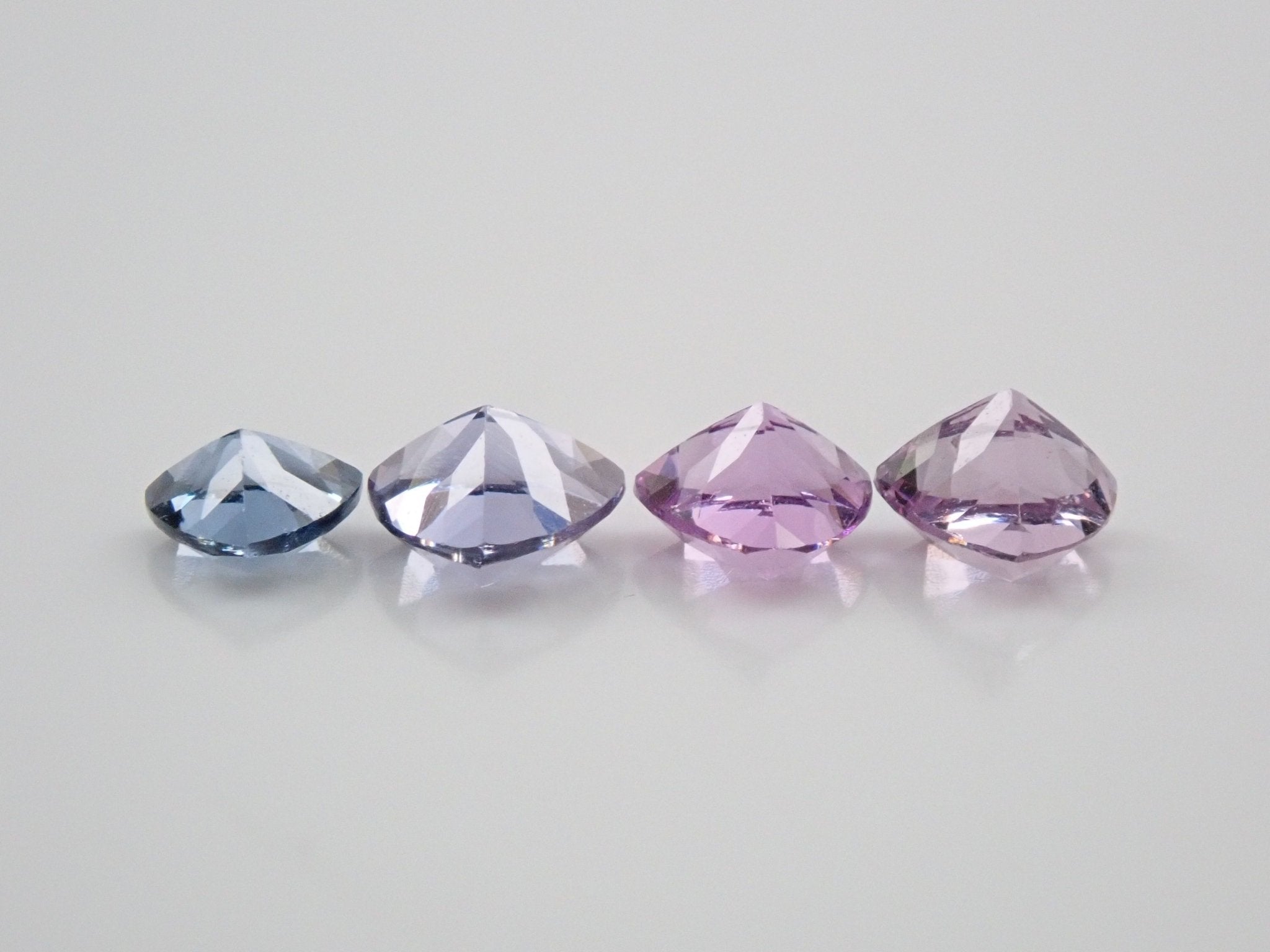 スピネル4石セット1.228ct - KARATZ STORE｜カラッツSTORE