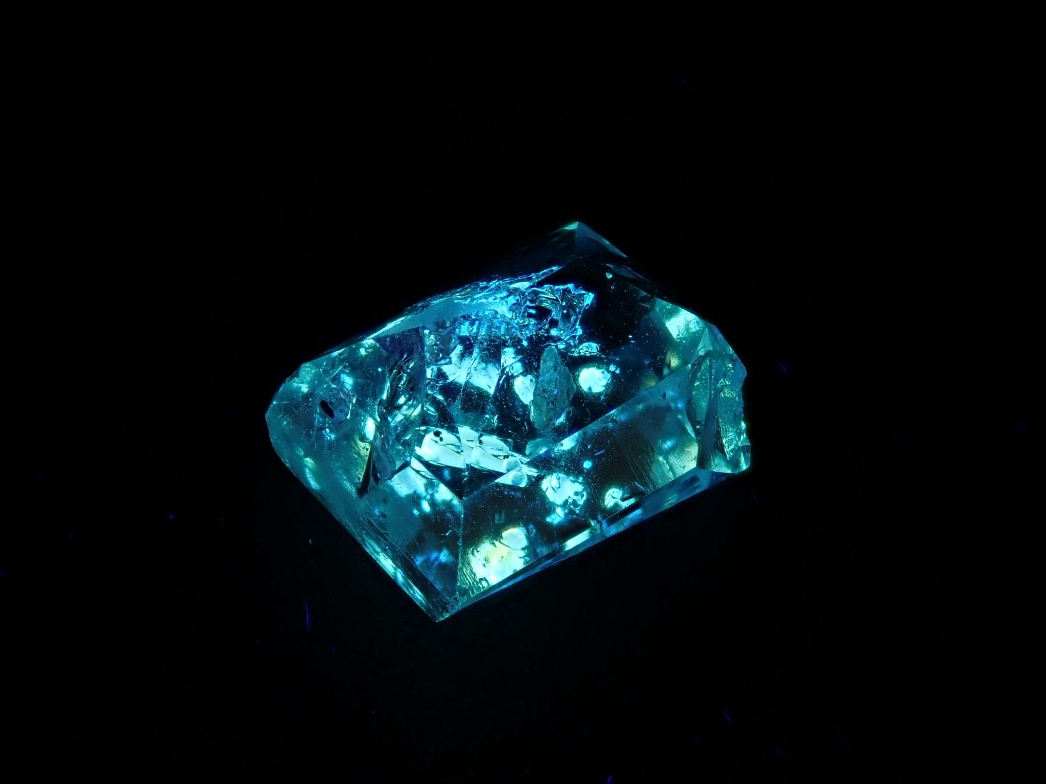 オイルインクォーツ 4.138ct - KARATZ STORE｜カラッツSTORE