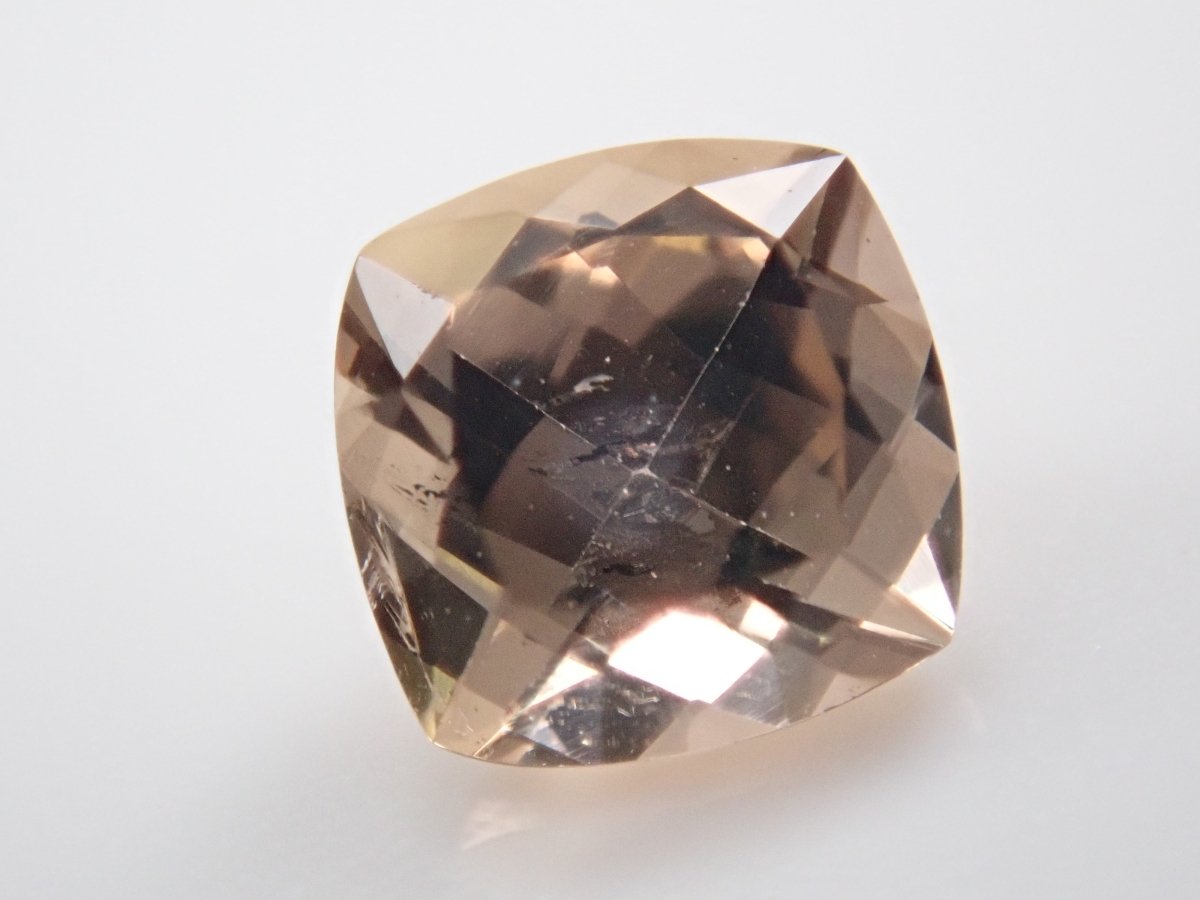 アキシナイト 原石・ルースセット 47.620ct - カラッツSTORE