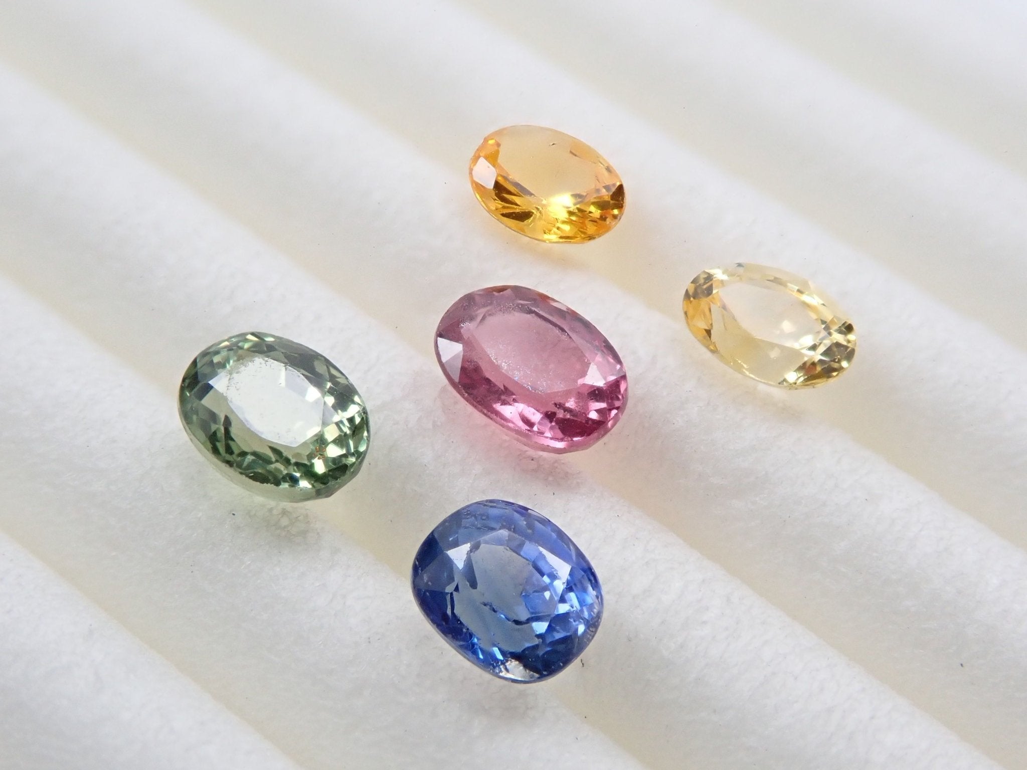 サファイア5石セット 1.160ct - KARATZ STORE｜カラッツSTORE