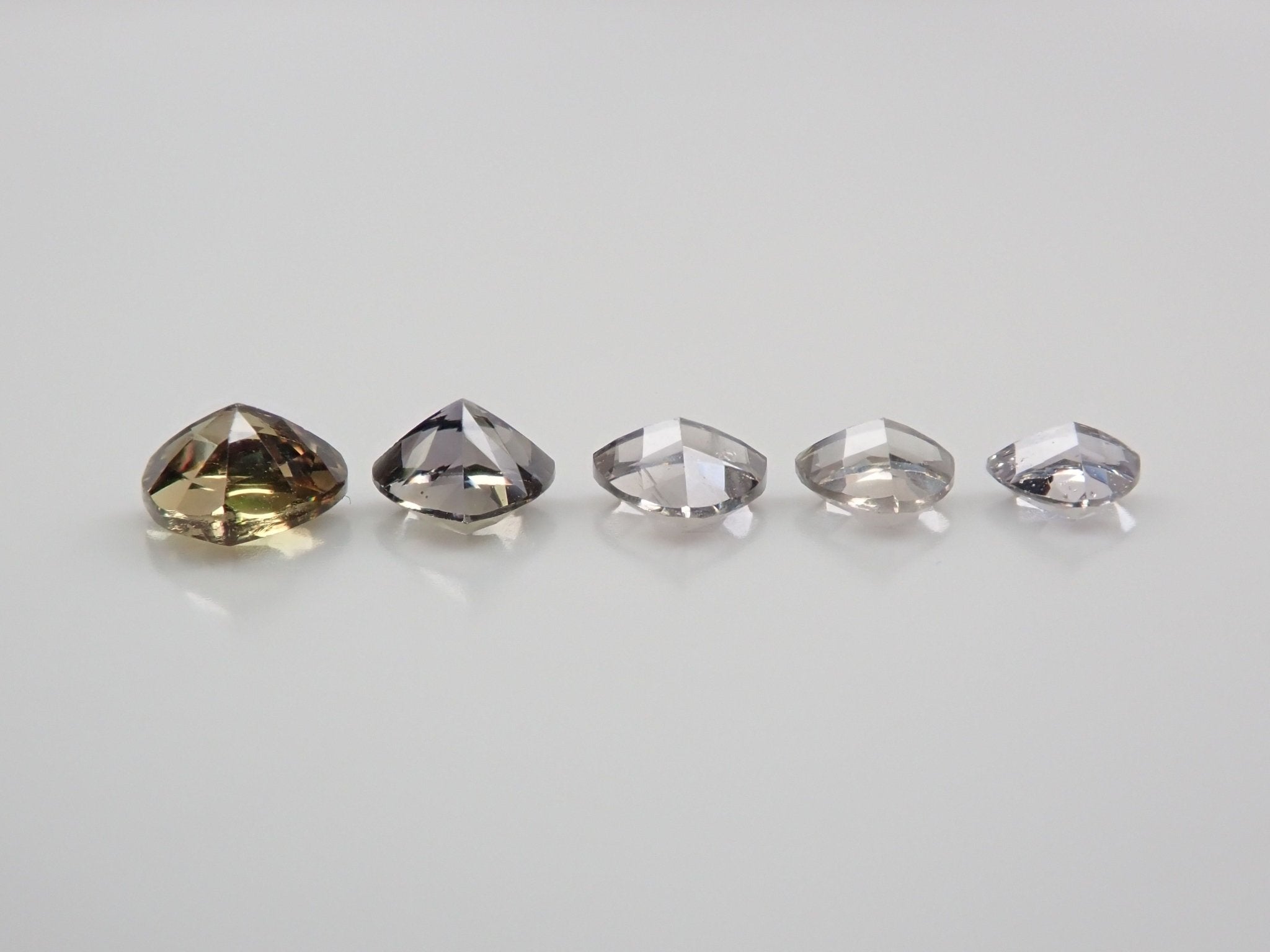 サファイア5石セット 1.496ct（トリリアントカット） - KARATZ STORE｜カラッツSTORE