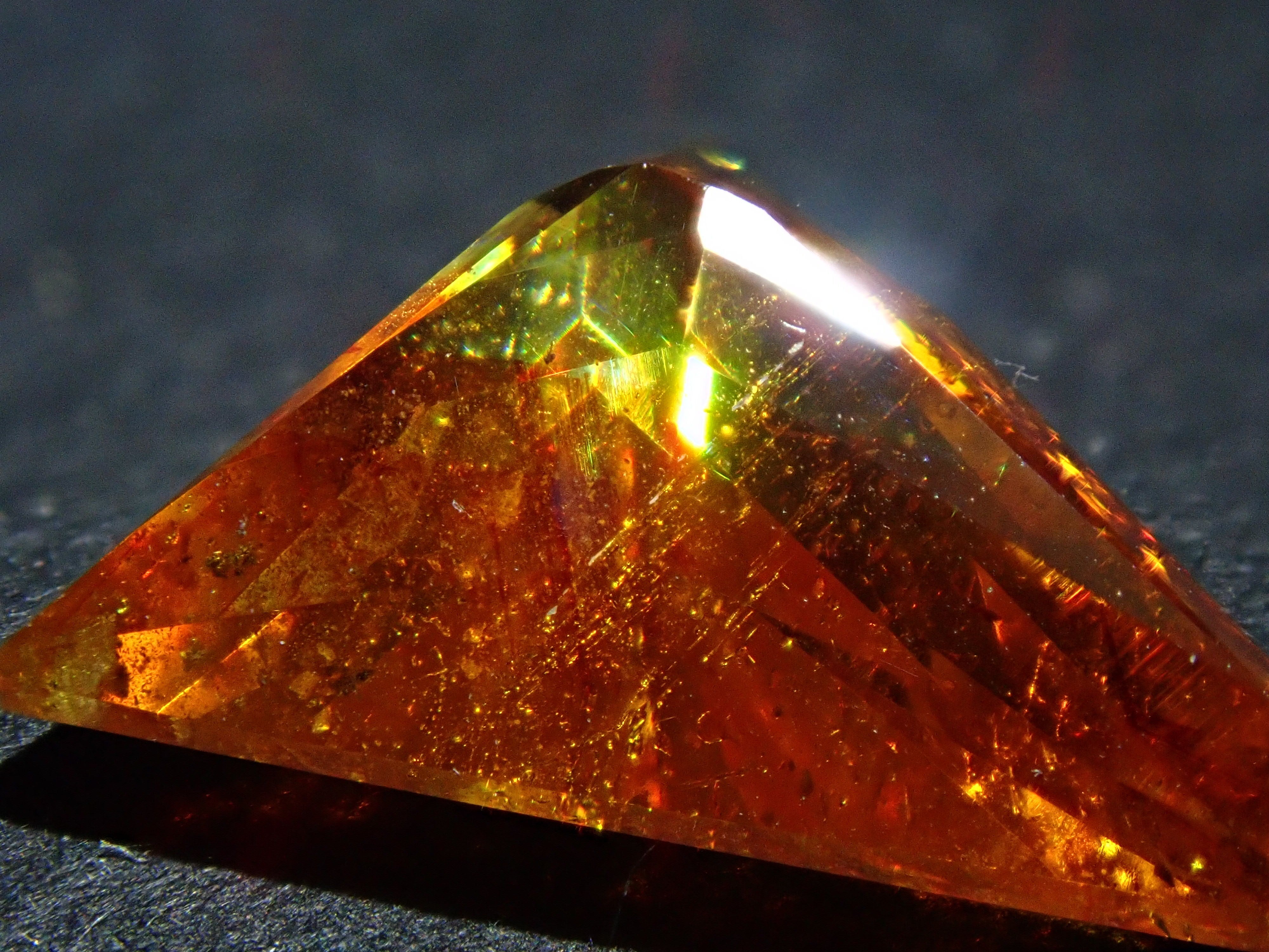 Sphalerite 5.341ct loose (orange)