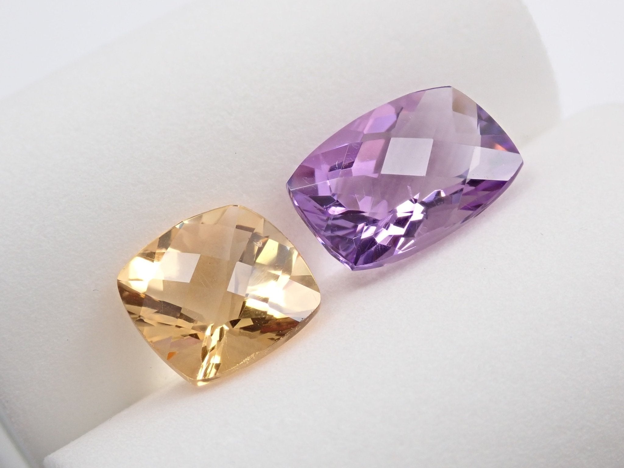 アメジスト 5.643ct・シトリン 4.008ct 2石セット - KARATZ STORE｜カラッツSTORE