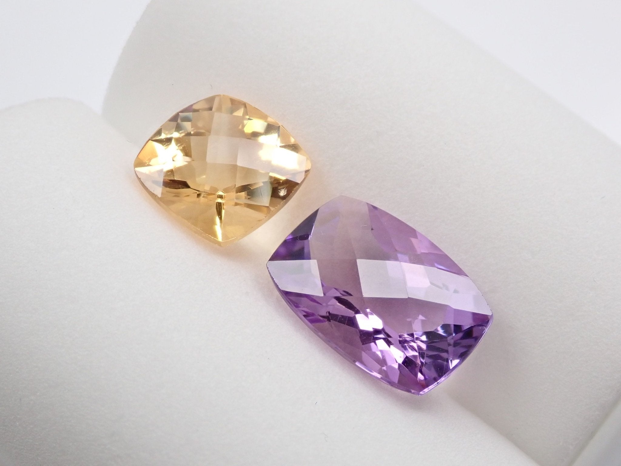 アメジスト 5.643ct・シトリン 4.008ct 2石セット - KARATZ STORE｜カラッツSTORE