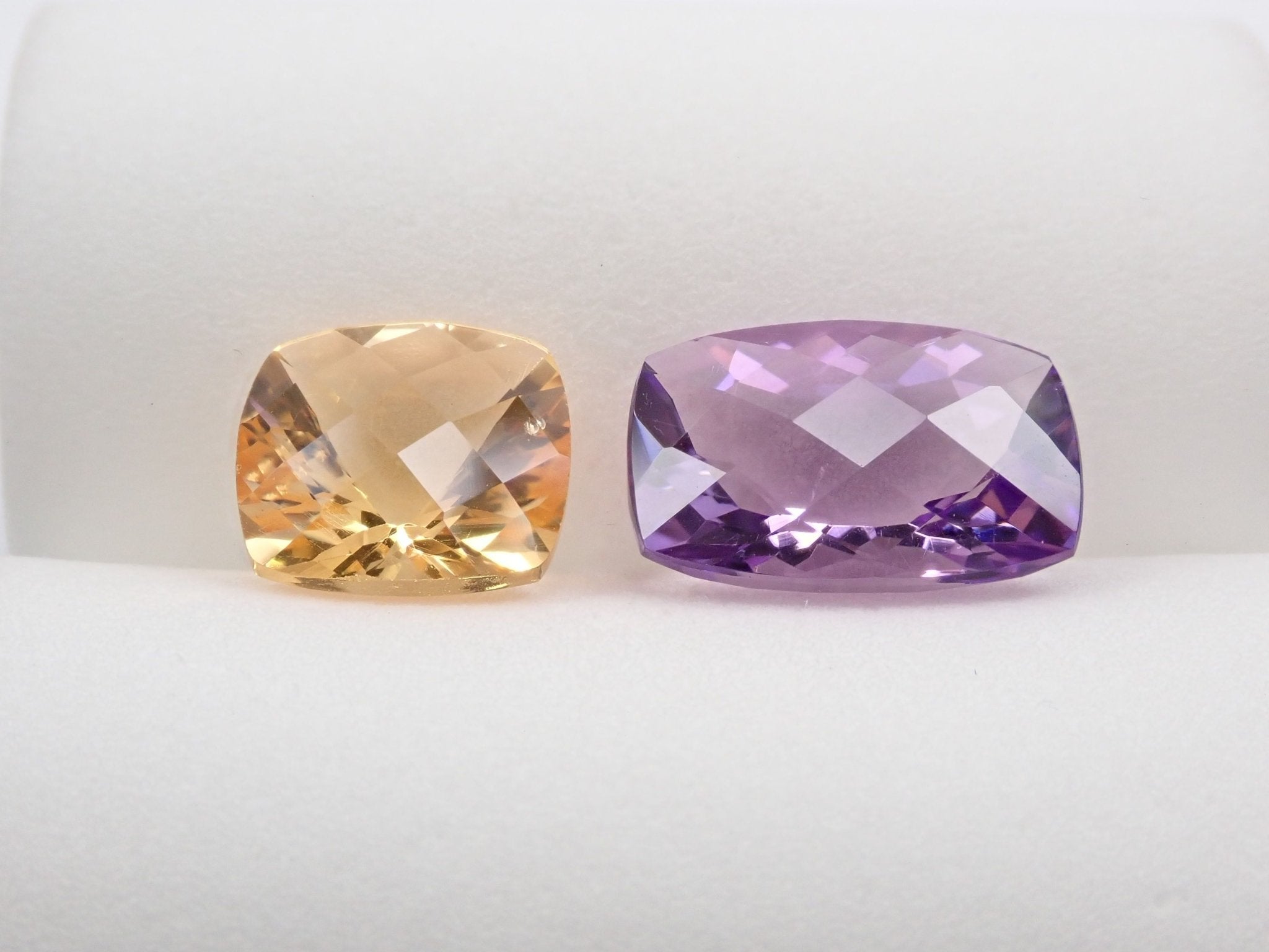 アメジスト 5.643ct・シトリン 4.008ct 2石セット - KARATZ STORE｜カラッツSTORE