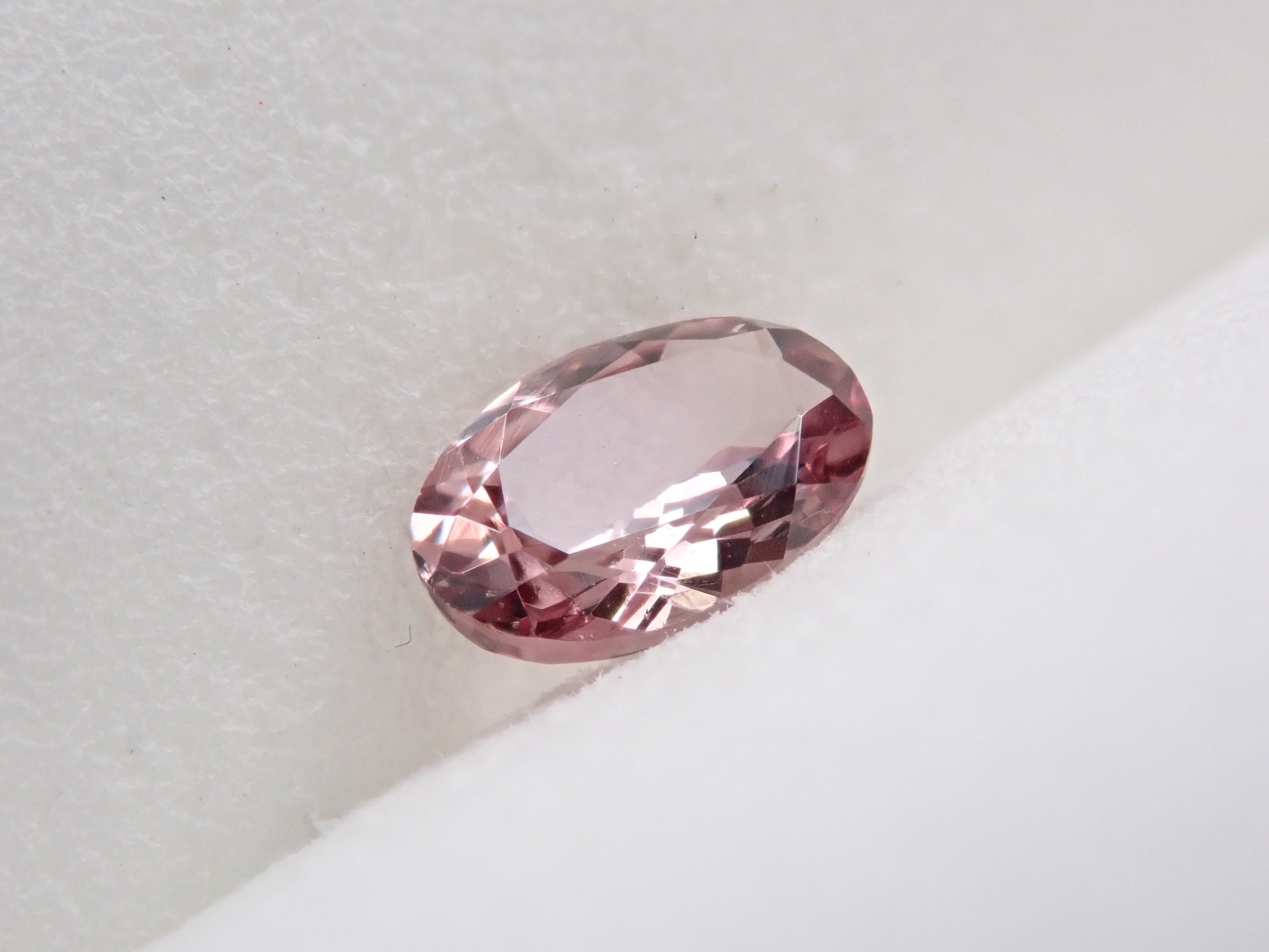 Color change garnet 0.540ct loose