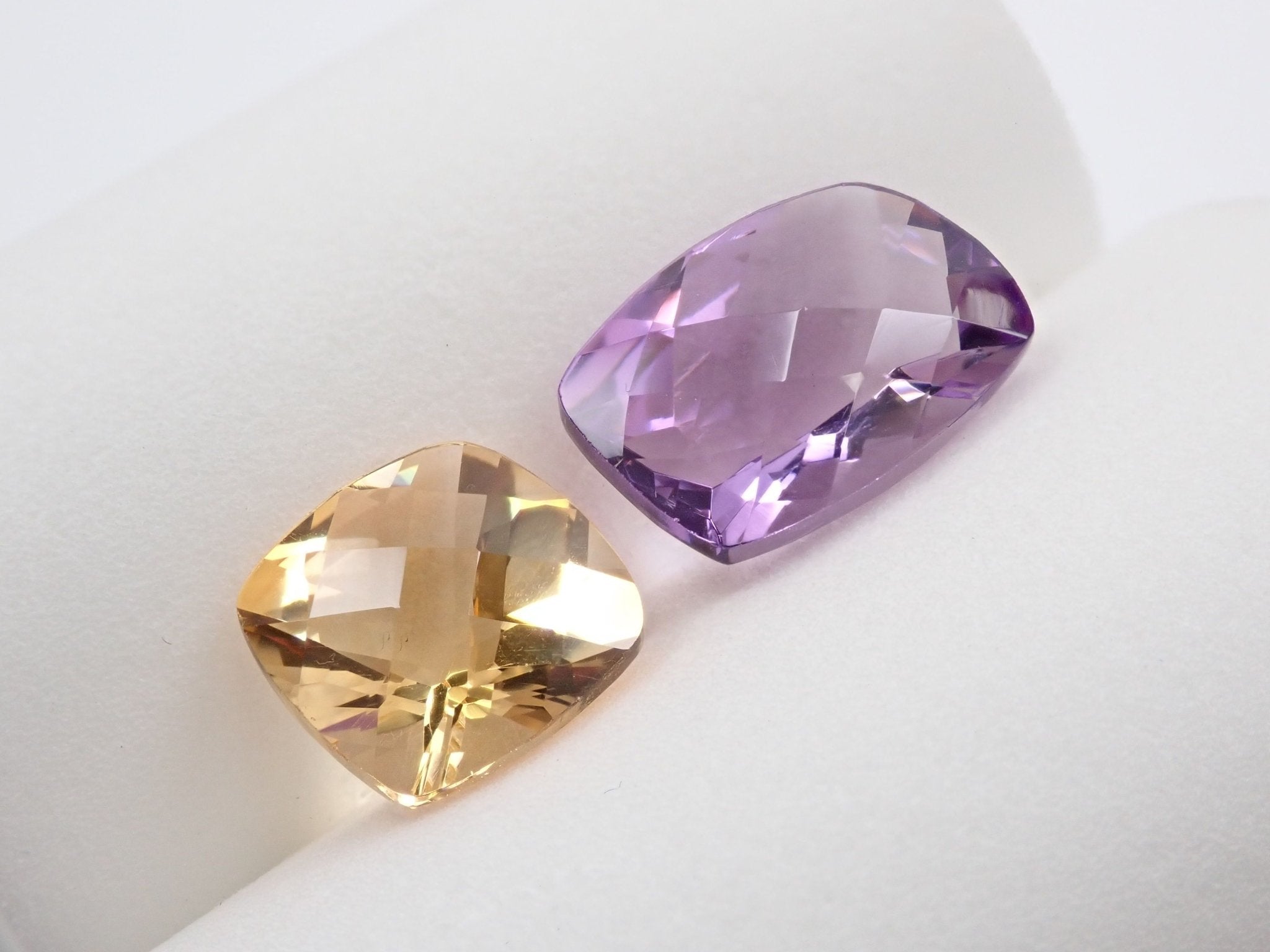 アメジスト 6.006ct・シトリン 3.738ct 2石セット - KARATZ STORE｜カラッツSTORE