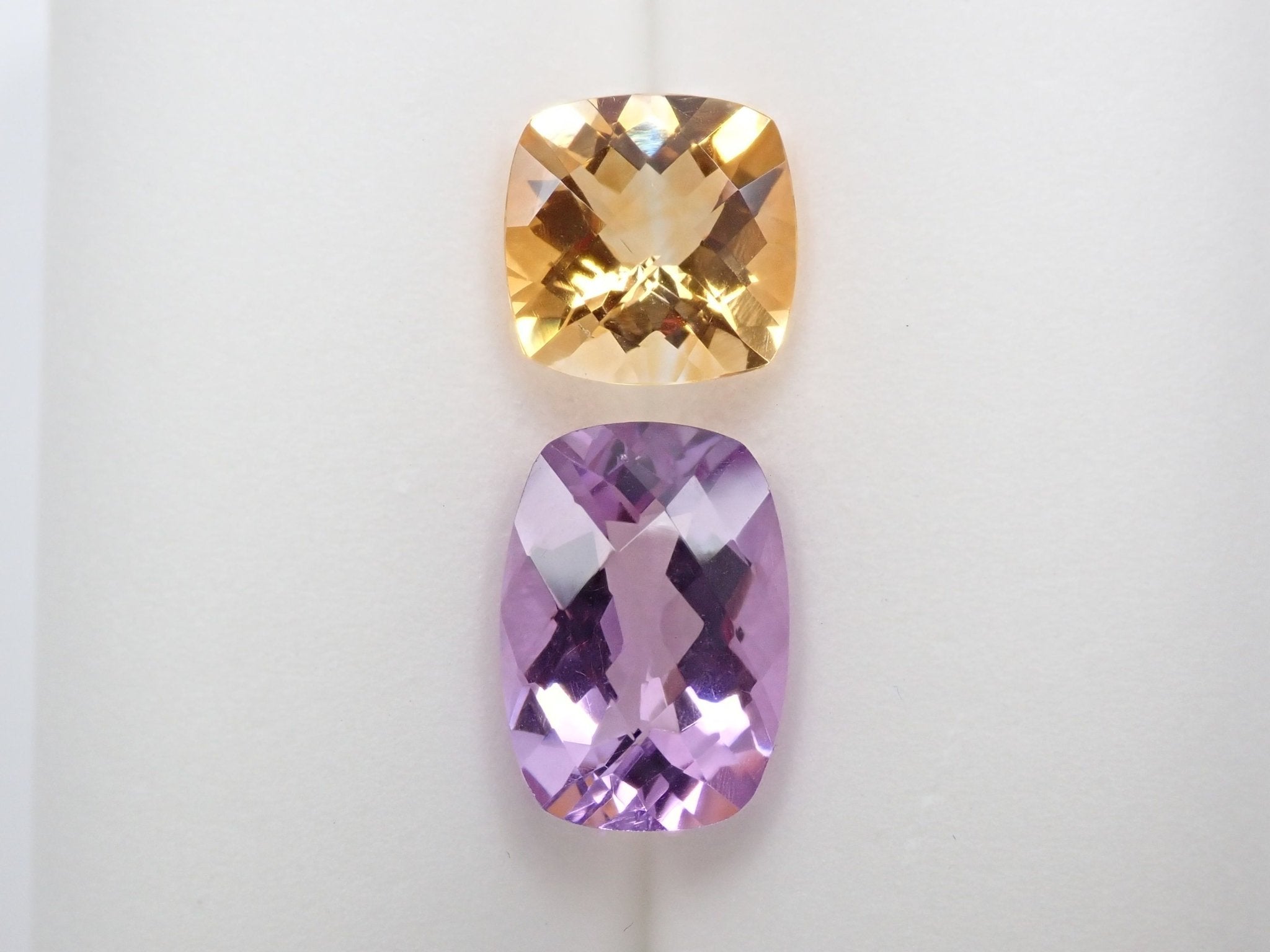 アメジスト 6.161ct、シトリン 3.805ct 2石セット - KARATZ STORE｜カラッツSTORE