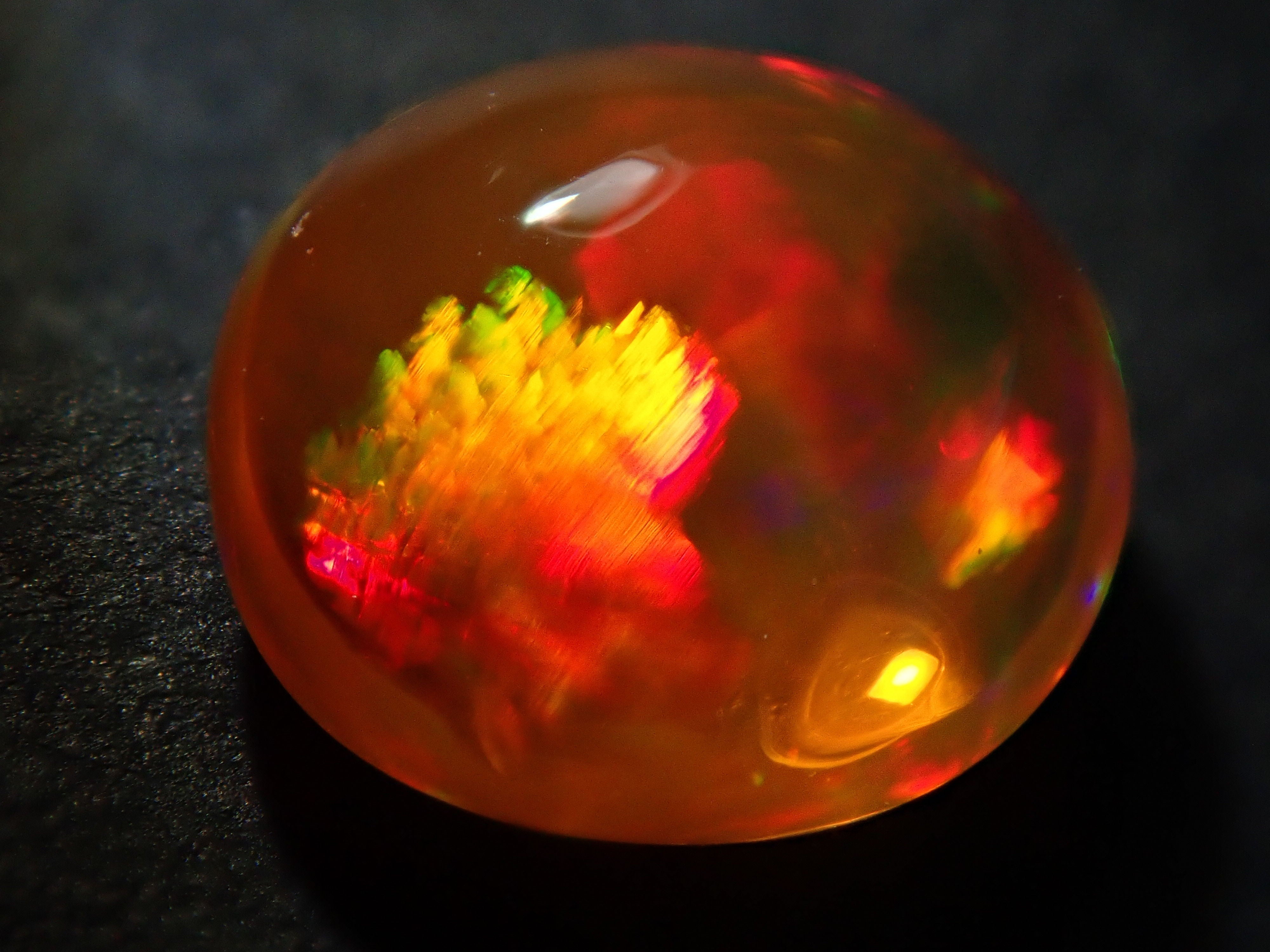 Fire opal 0.718ct loose