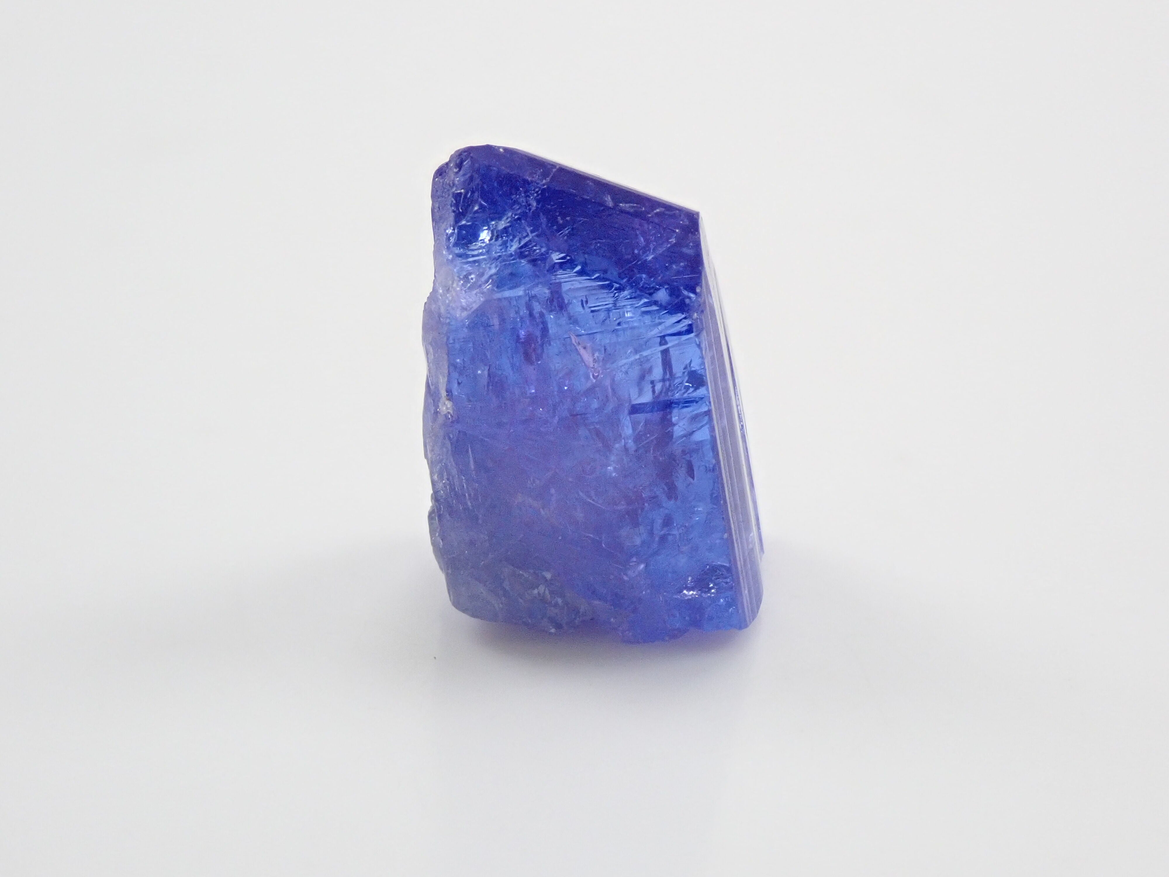 Tanzanite 8.746ct rough stone